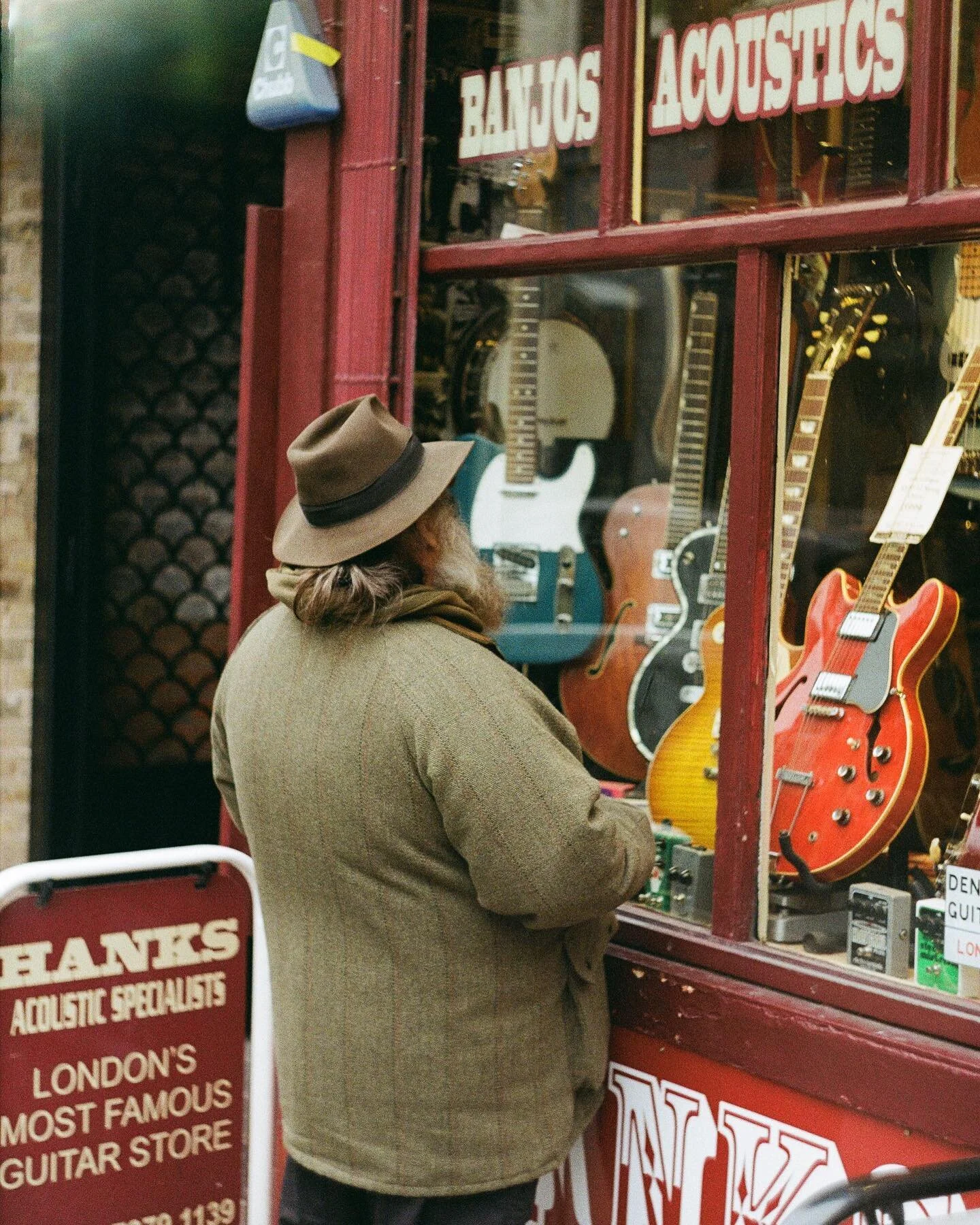 Guitar store - Shot on film, London 3/2023