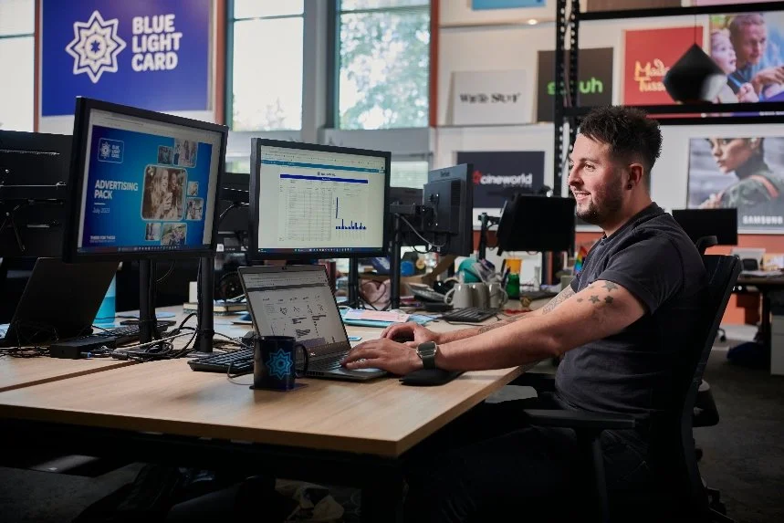 BLUE LIGHT CARD APPOINTS TIN MAN AS ITS RETAINED AGENCY  