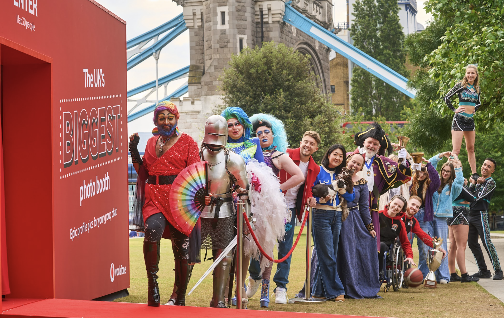 TIN MAN RALLIES THE NATION’S NETWORKS TO LAUNCH NEW BRAND POSITIONING FOR VODAFONE
