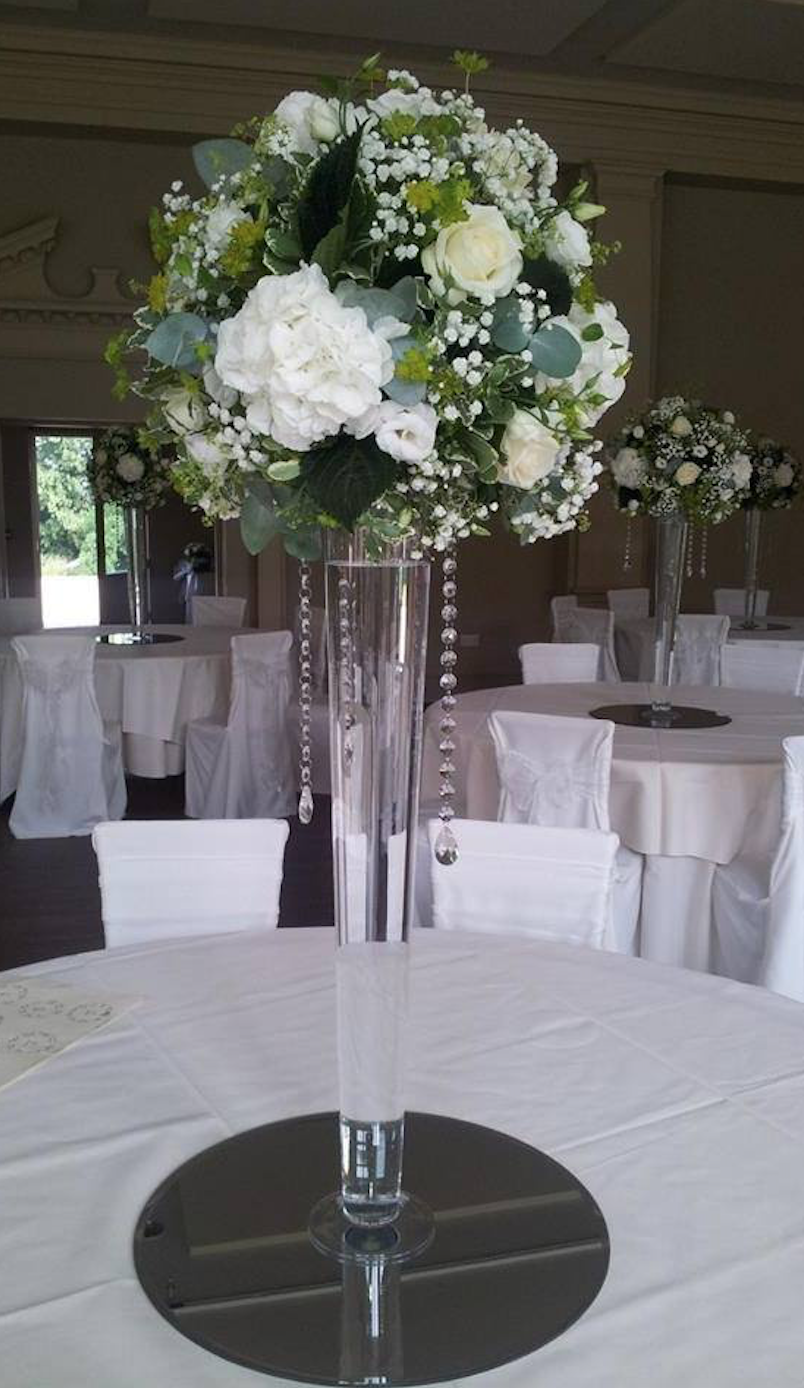 Wedding Flowers at Stubton Hall, Newark.