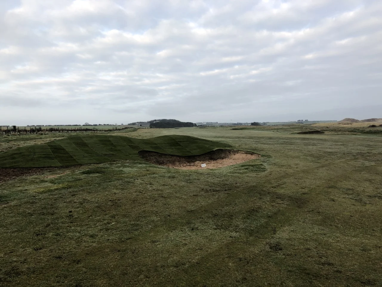14th fiarway bunker1.jpg