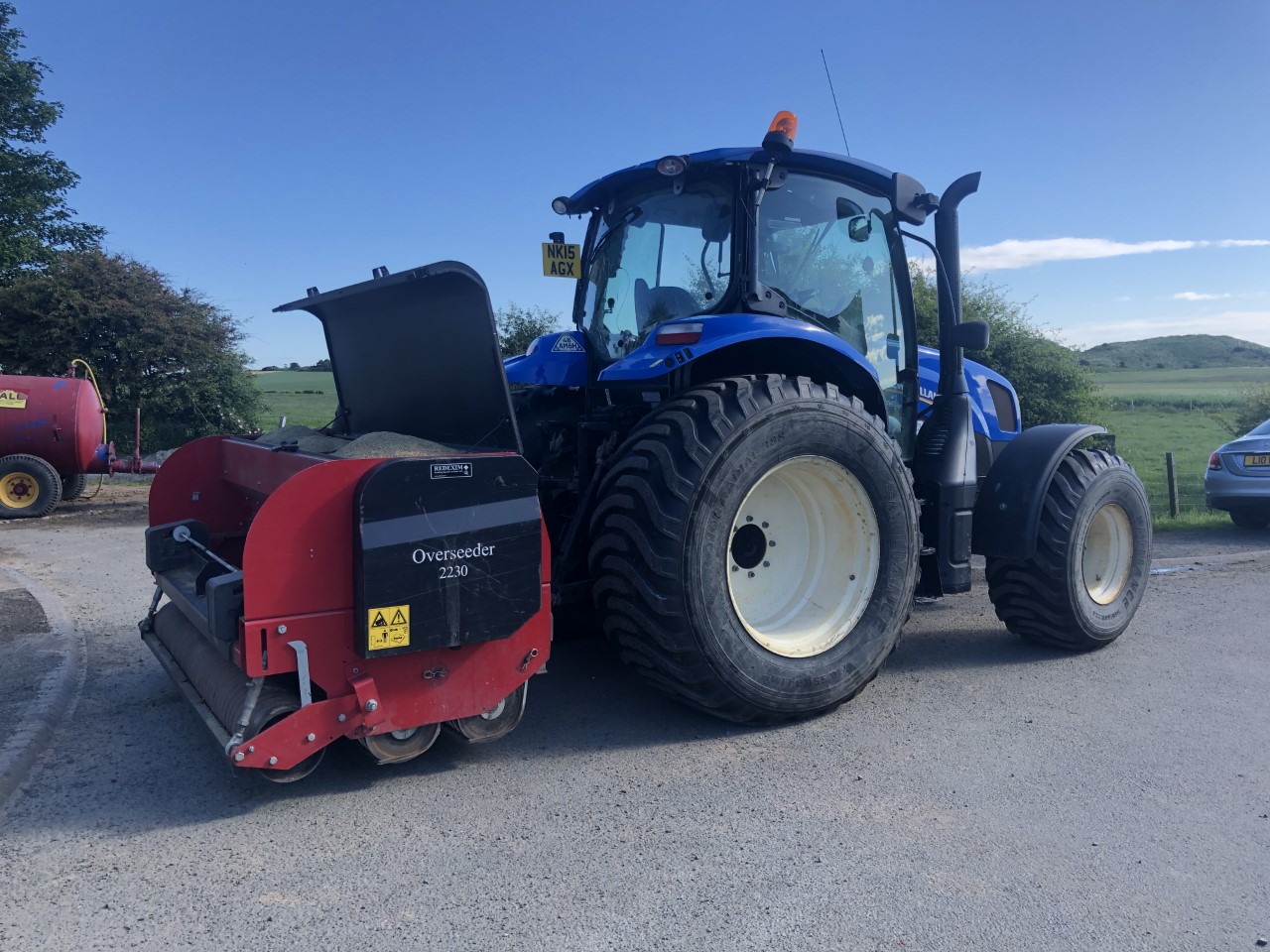 Overseeding Machine - Contractor Turfcare