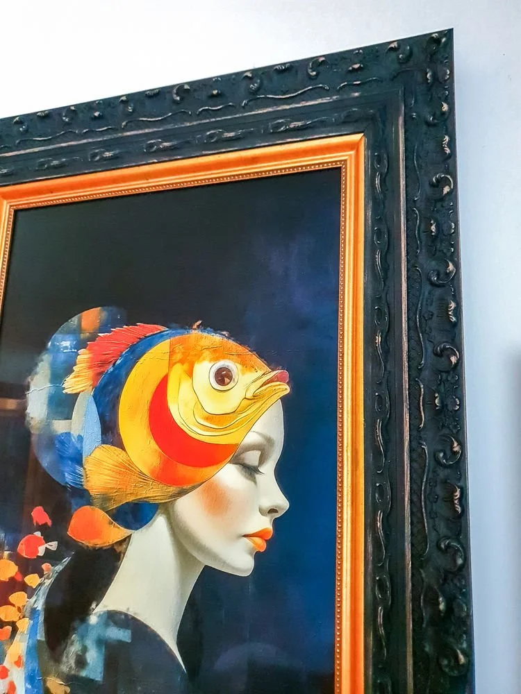 fintuition-1-2025-by-cristina-schek-frame-detail.jpg