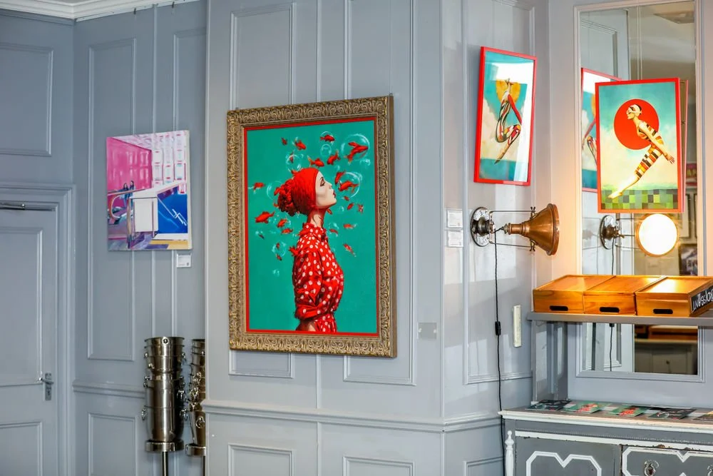 cristina-schek-bubbles-the-fish-waterline-dreams-series.-install-image.jpg