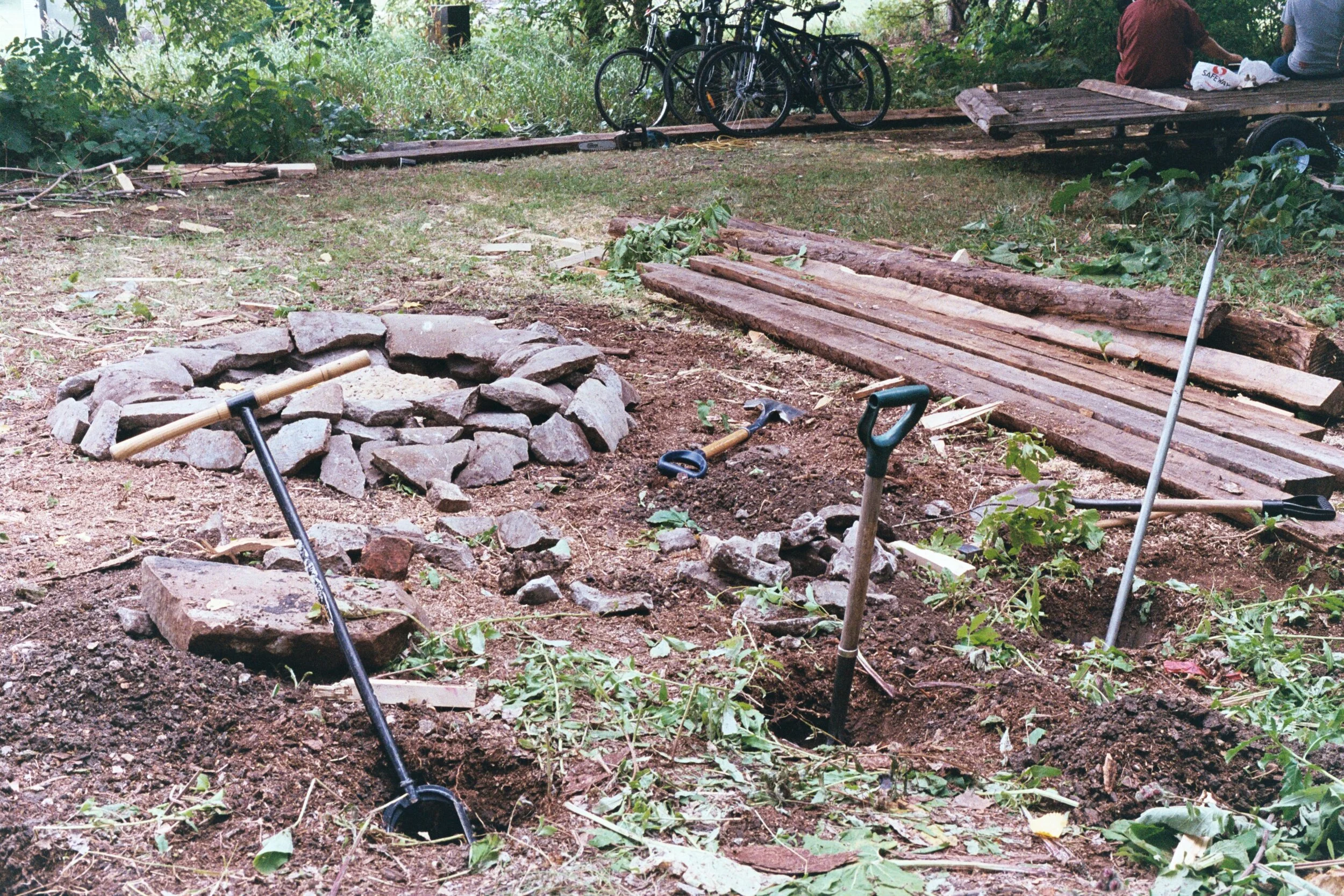 AB012.jpg