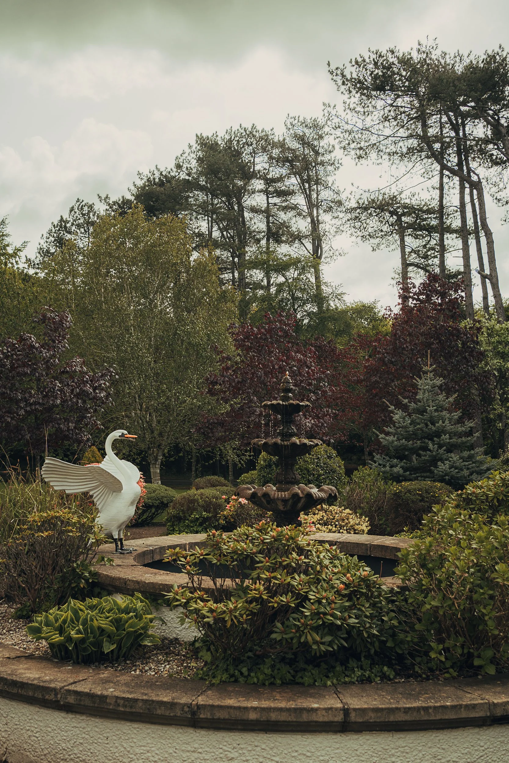 fountain-outside-lochgreen-house-hotel.jpg