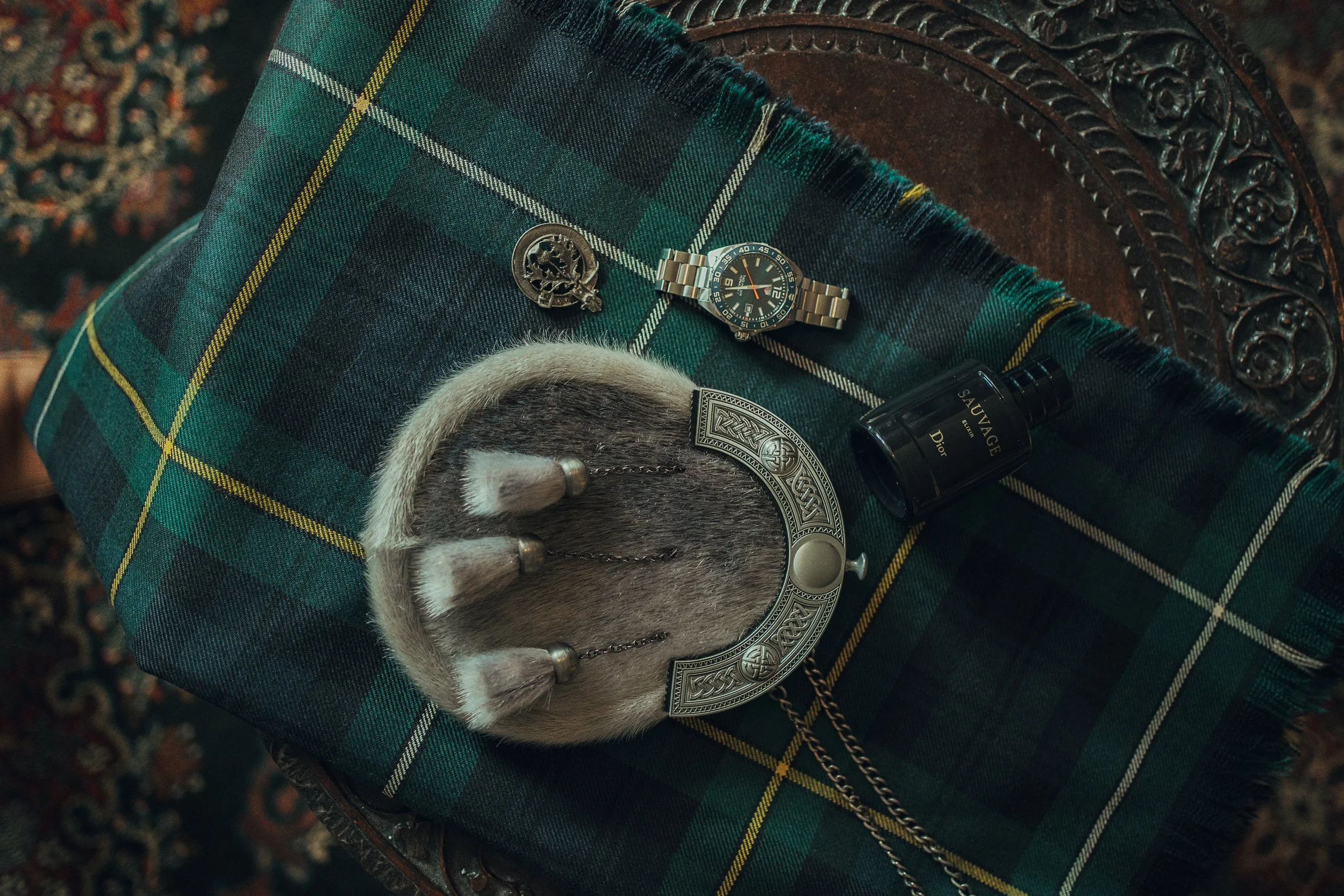 kilt-sporran-accessories-scottish-wedding.jpg