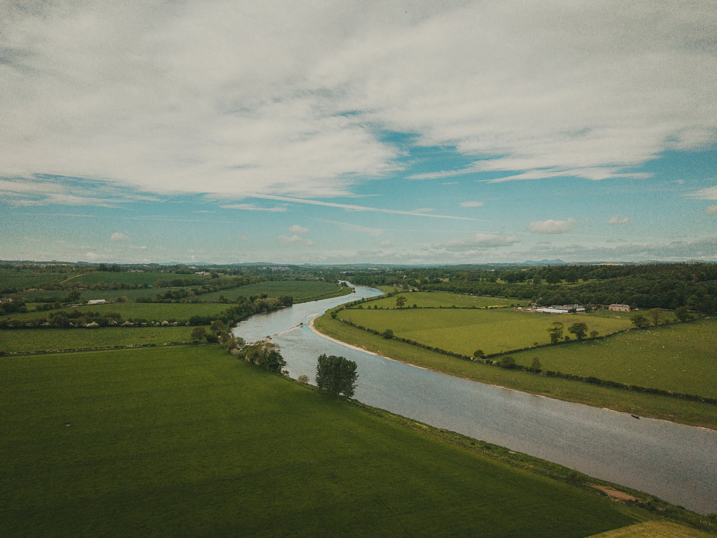 river-tweed-farmland-scottish-borders-wedding-venue.jpg