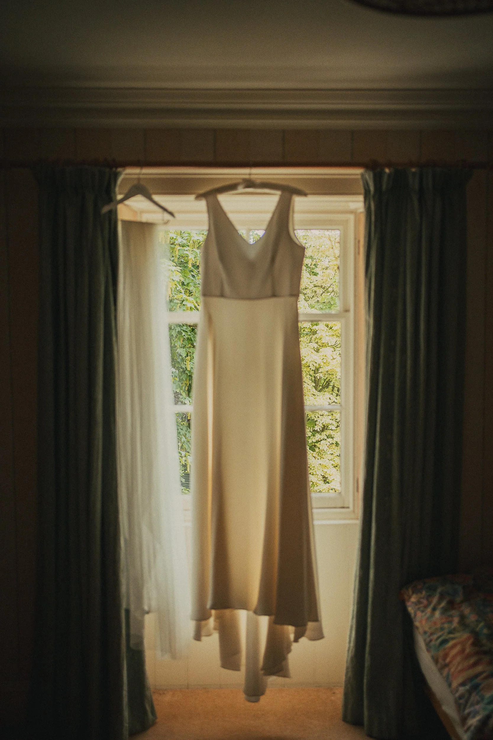wedding-dress-veil-window-scottish-borders-wedding.jpg