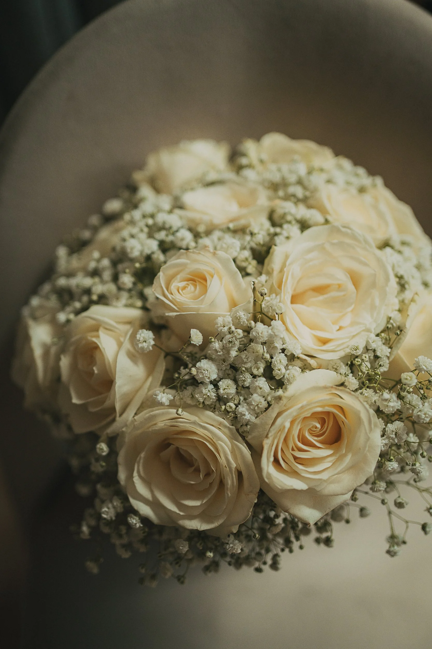 bridal-bouquet-cream-roses-gypsophila-arta-glasgow.jpg