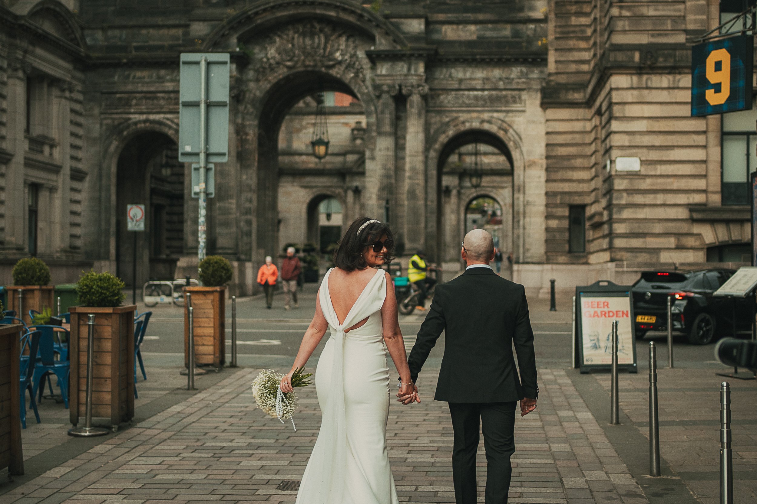 merchant-city-glasgow-wedding-couple-portraits-2.jpg