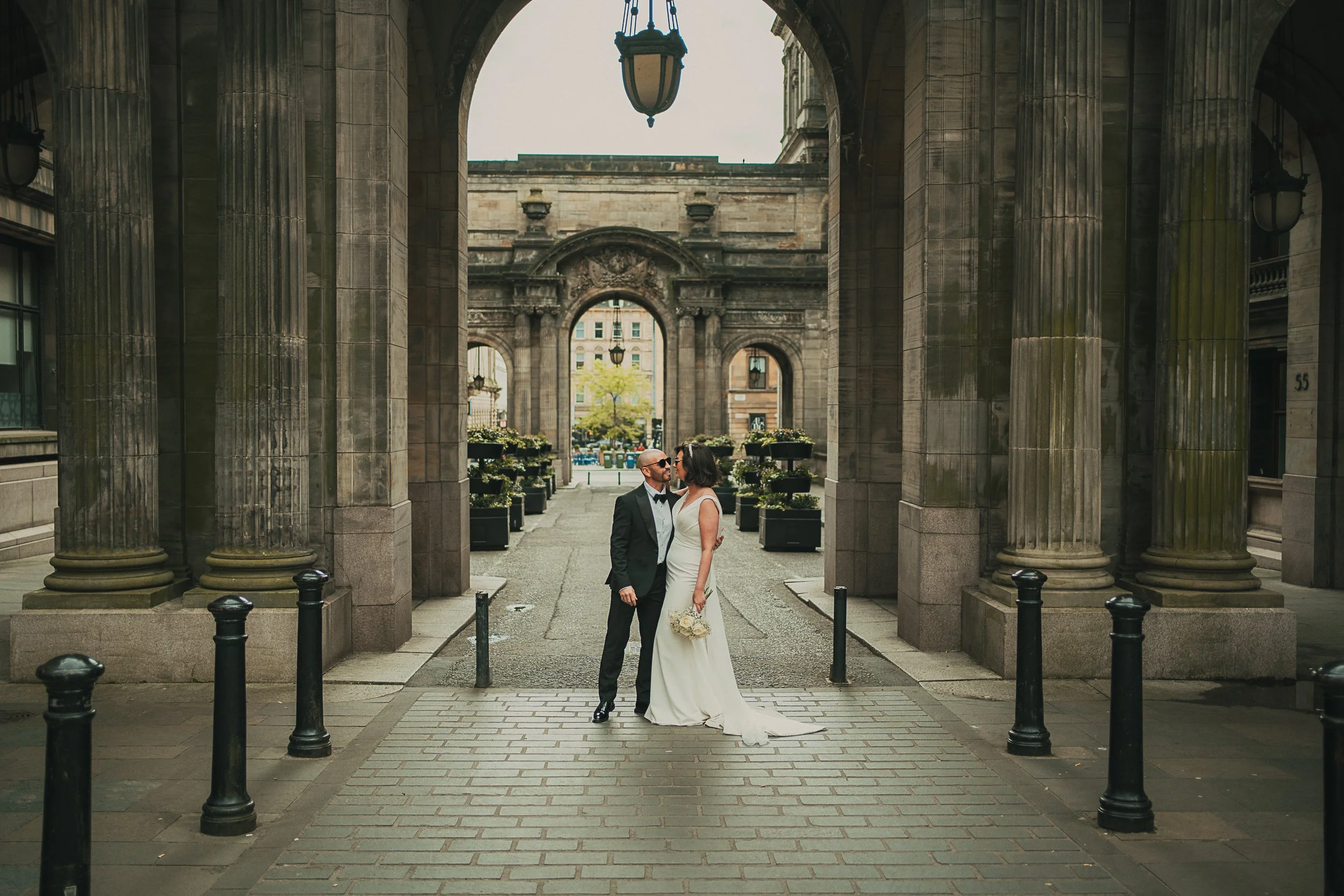 merchant-city-arches-wedding-portrait-3.jpg