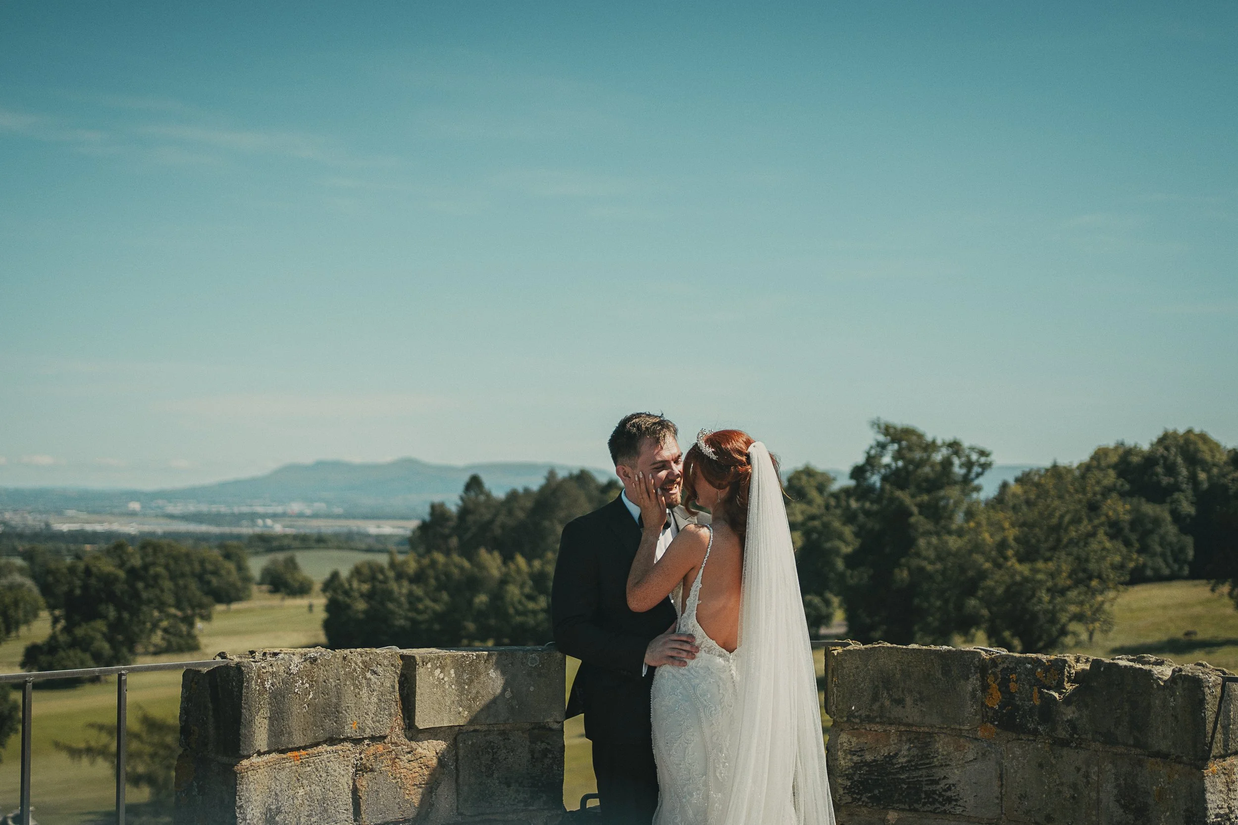 dundas-castle-keep-rooftop-wedding-portraits.jpg