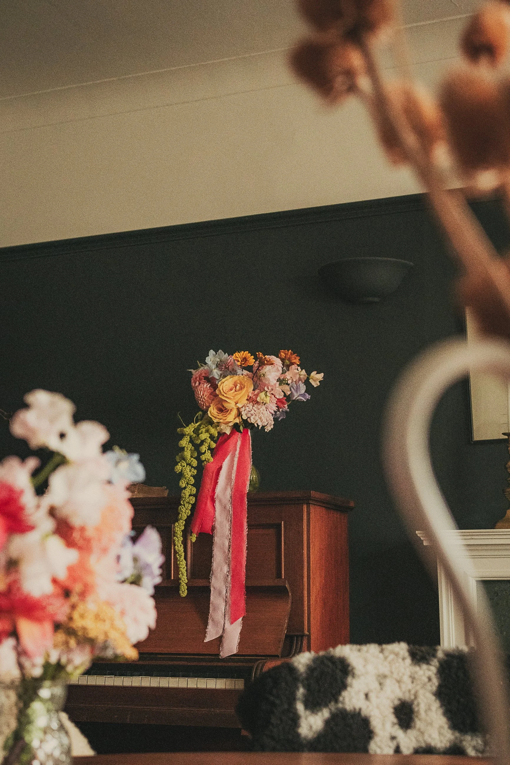 bridal-bouquets-guardswell-farm-wedding.jpg