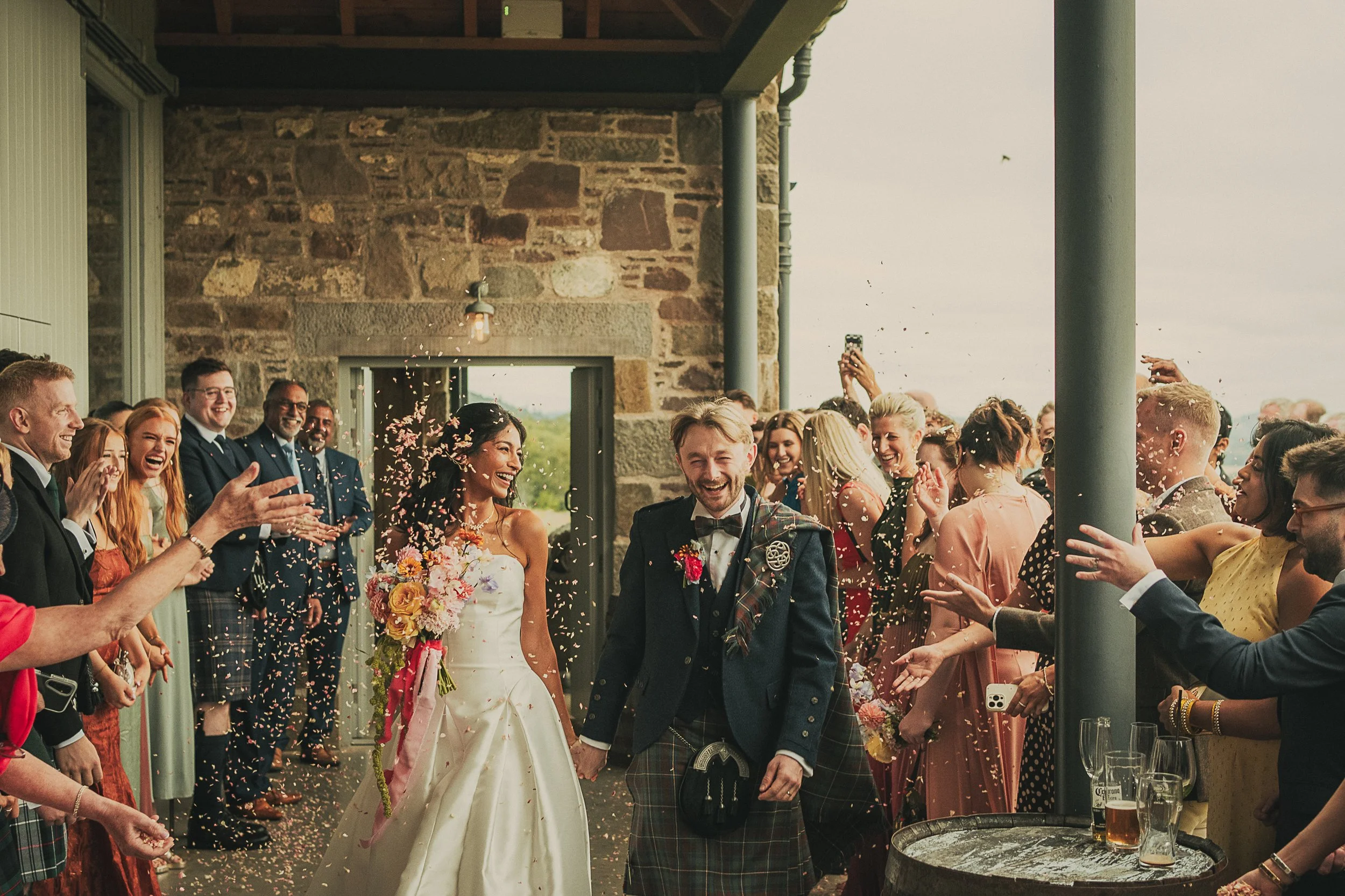 guardswell-farm-wedding-confetti-moment.jpg