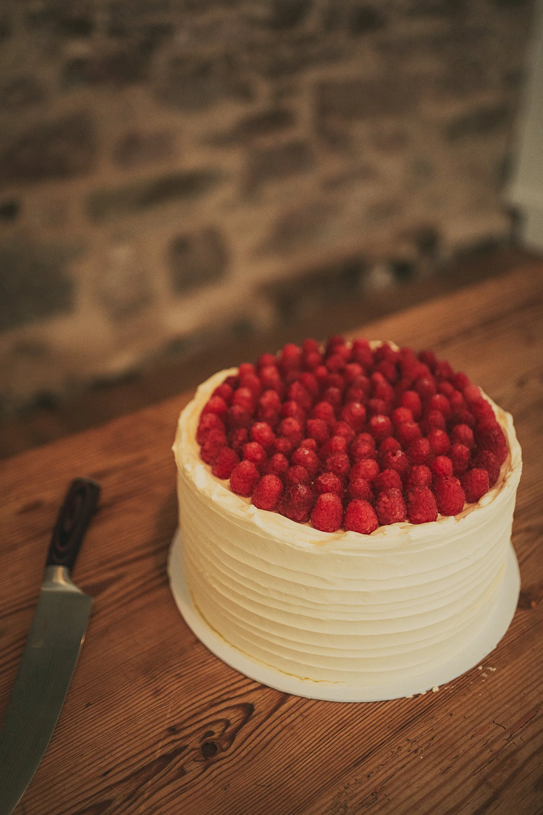 buttercream-wedding-cake-guardswell-farm.jpg