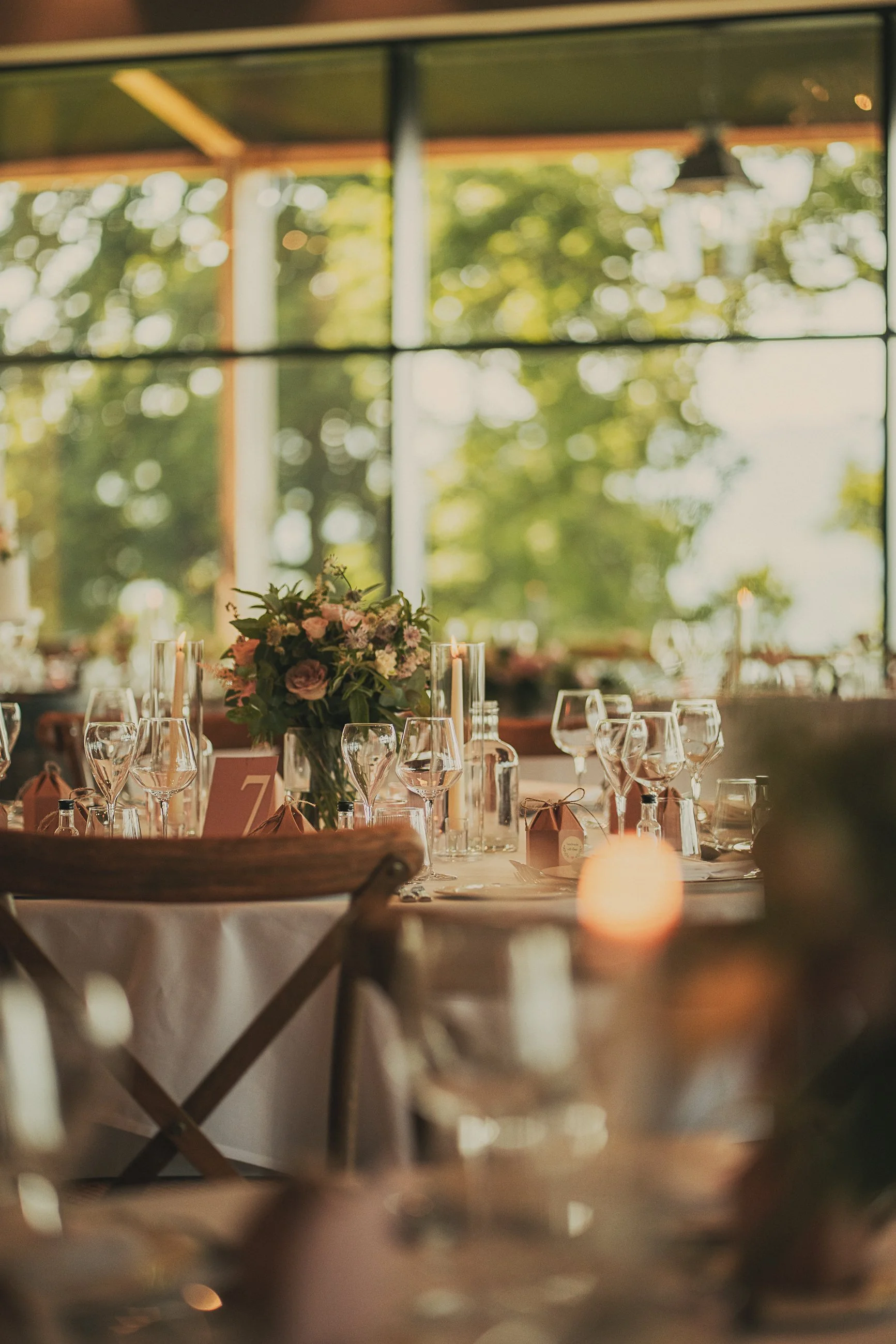boturich-castle-reception-table-details.jpg