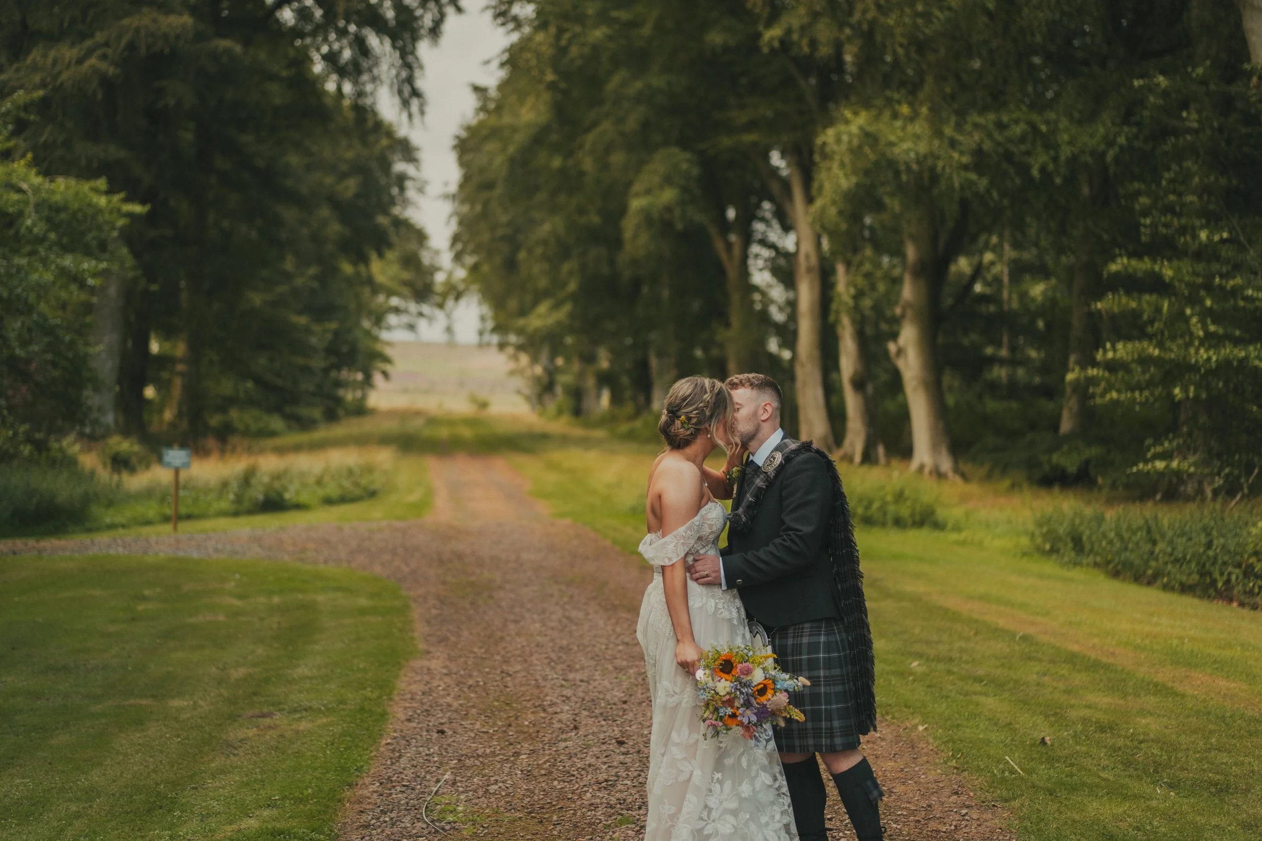 wedderlie-house-wedding-couple-photography-scotland.jpg