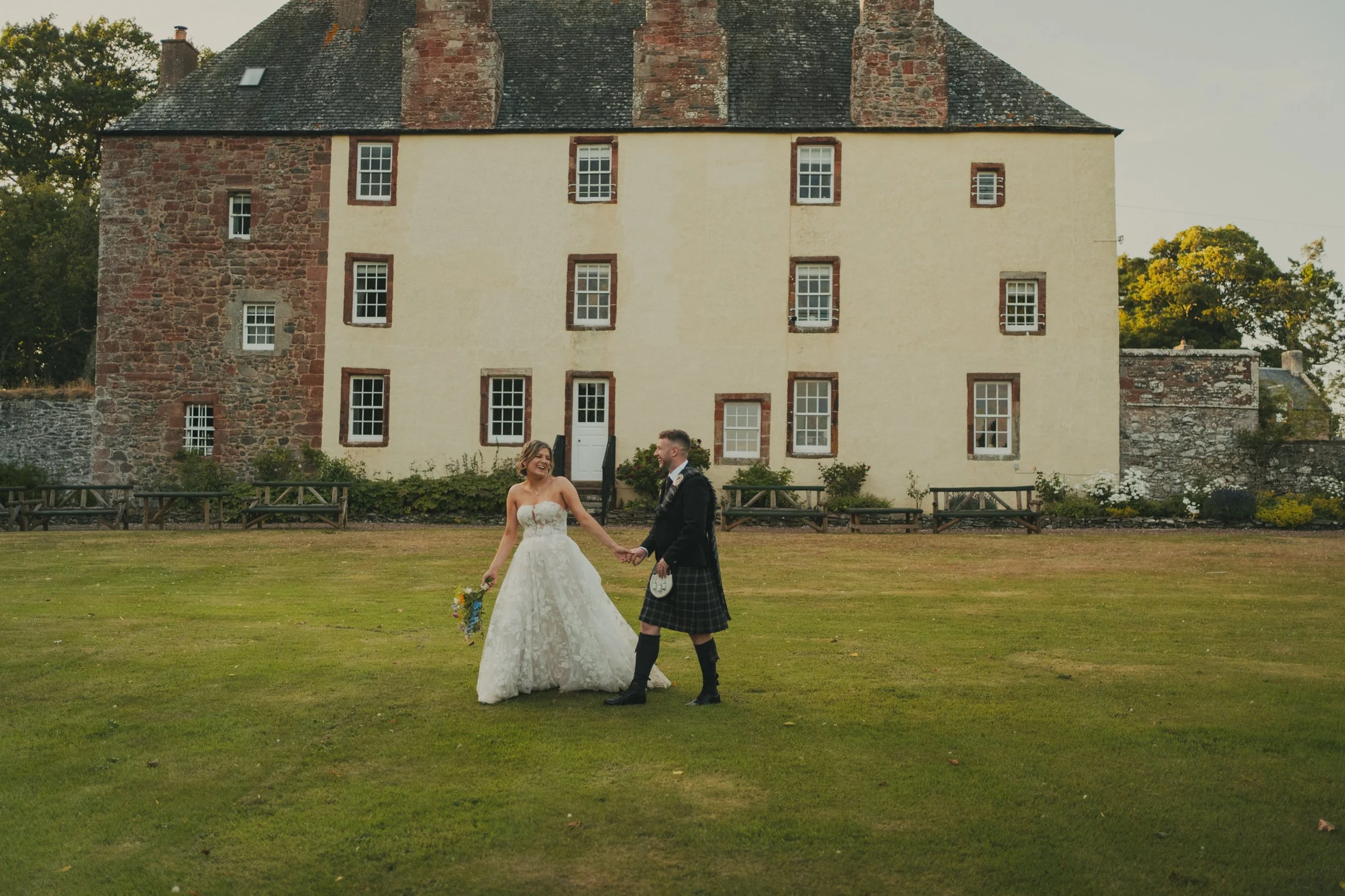 bryony-ryan-scottish-wedding-golden-hour-portrait.jpg