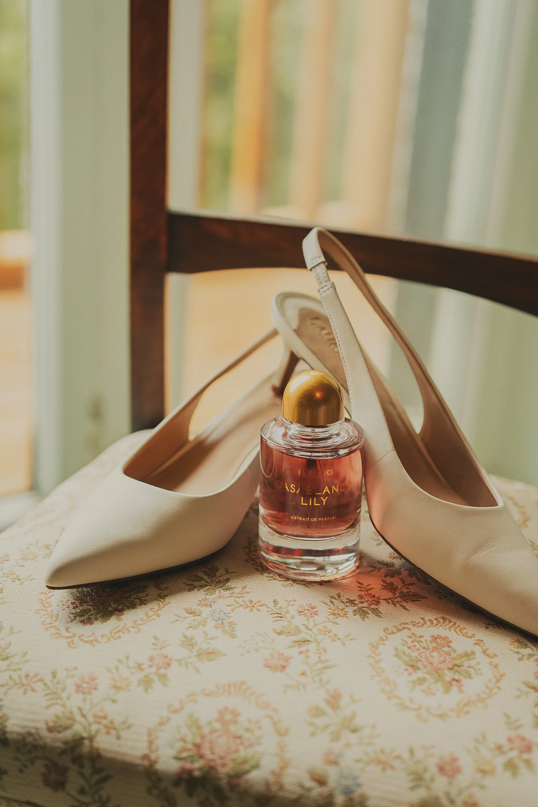becca-joe-wedding-shoes-perfume-scottish-highlands.jpg