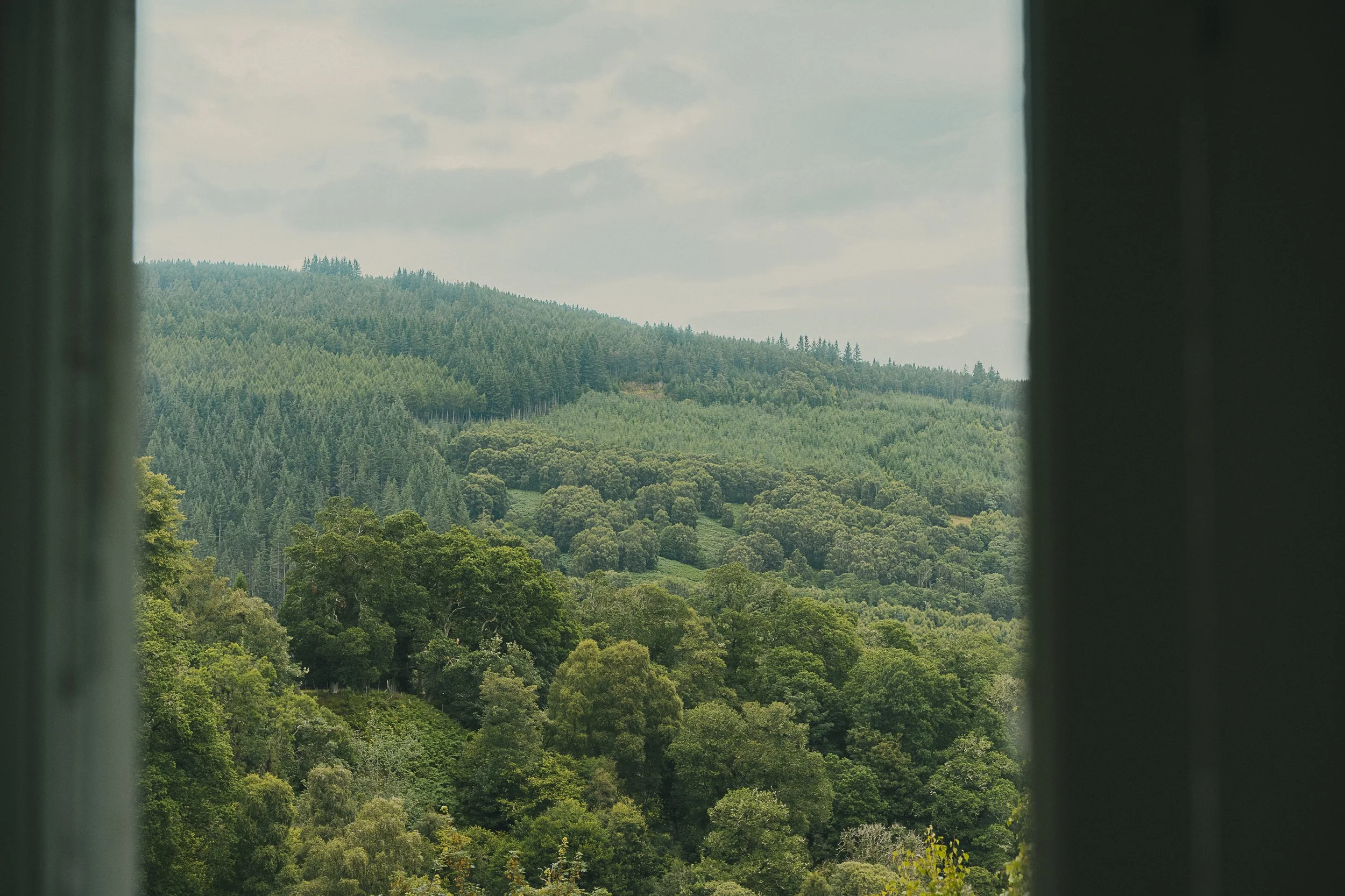 drumnadrochit-scottish-highlands-wedding-view-hill.jpg