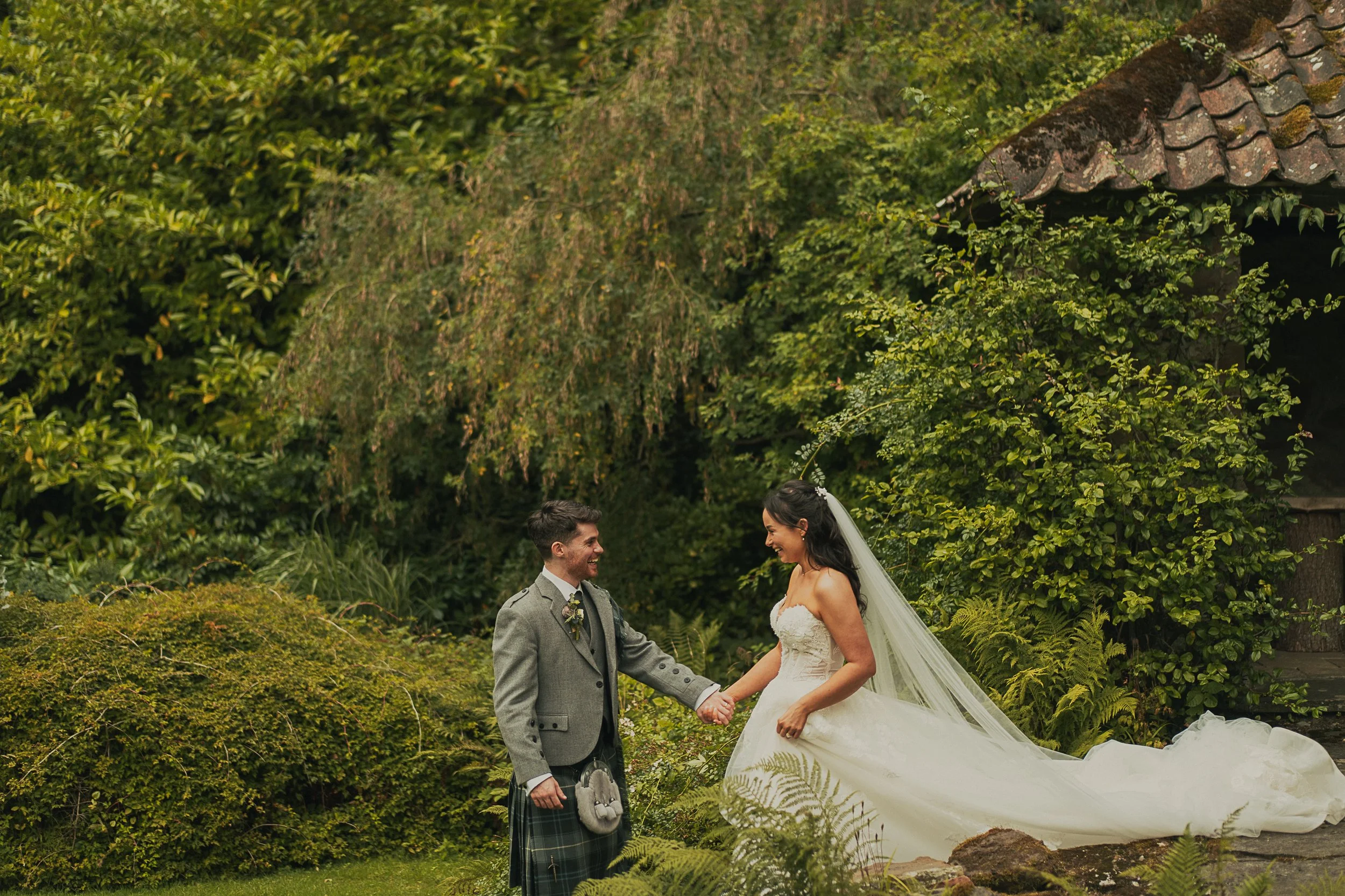 josie-david-wedding-couple-portraits-perthshire-gardens.jpg