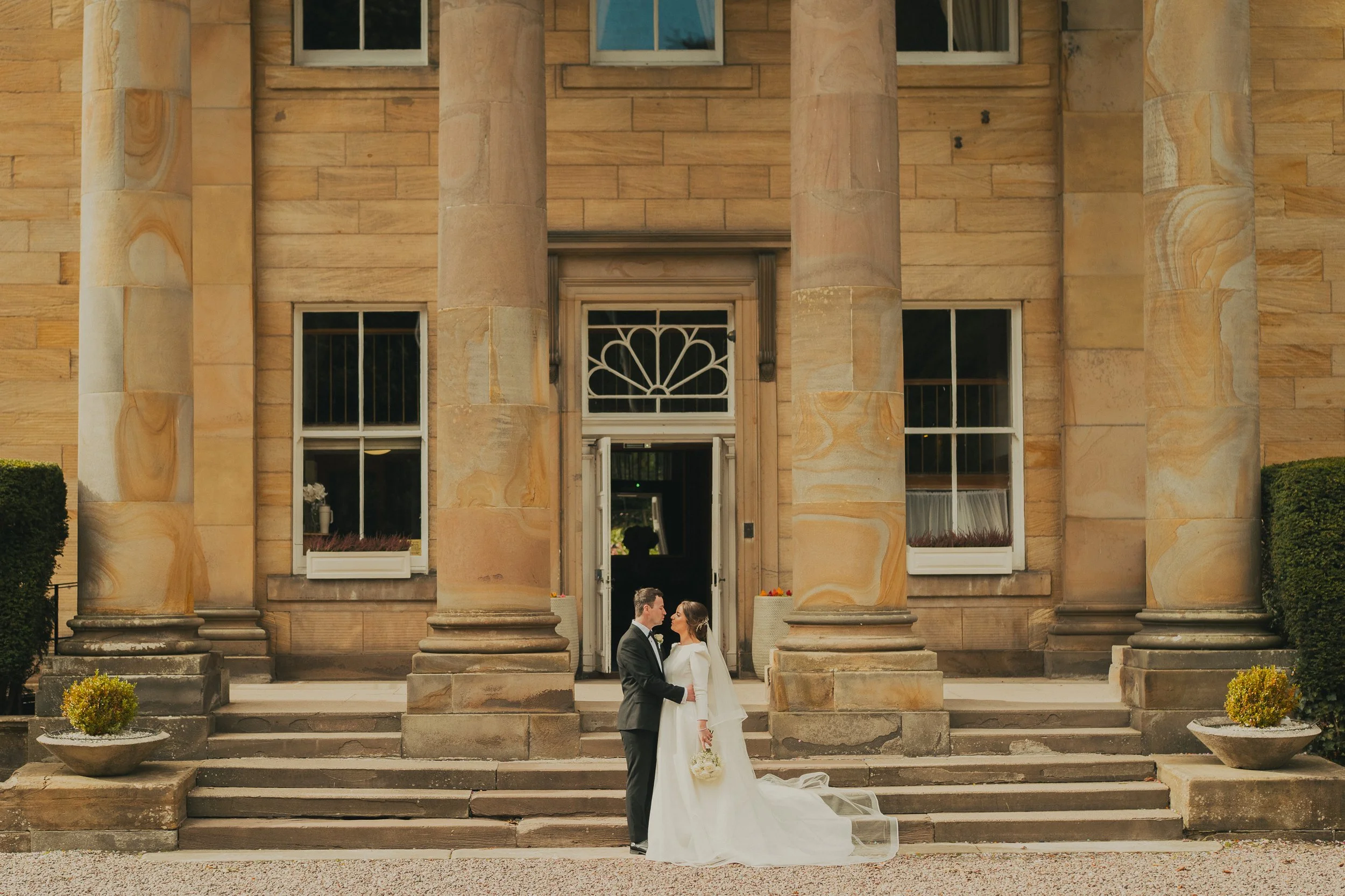 alyssa-ian-balbirnie-house-wedding-couple-house.jpg