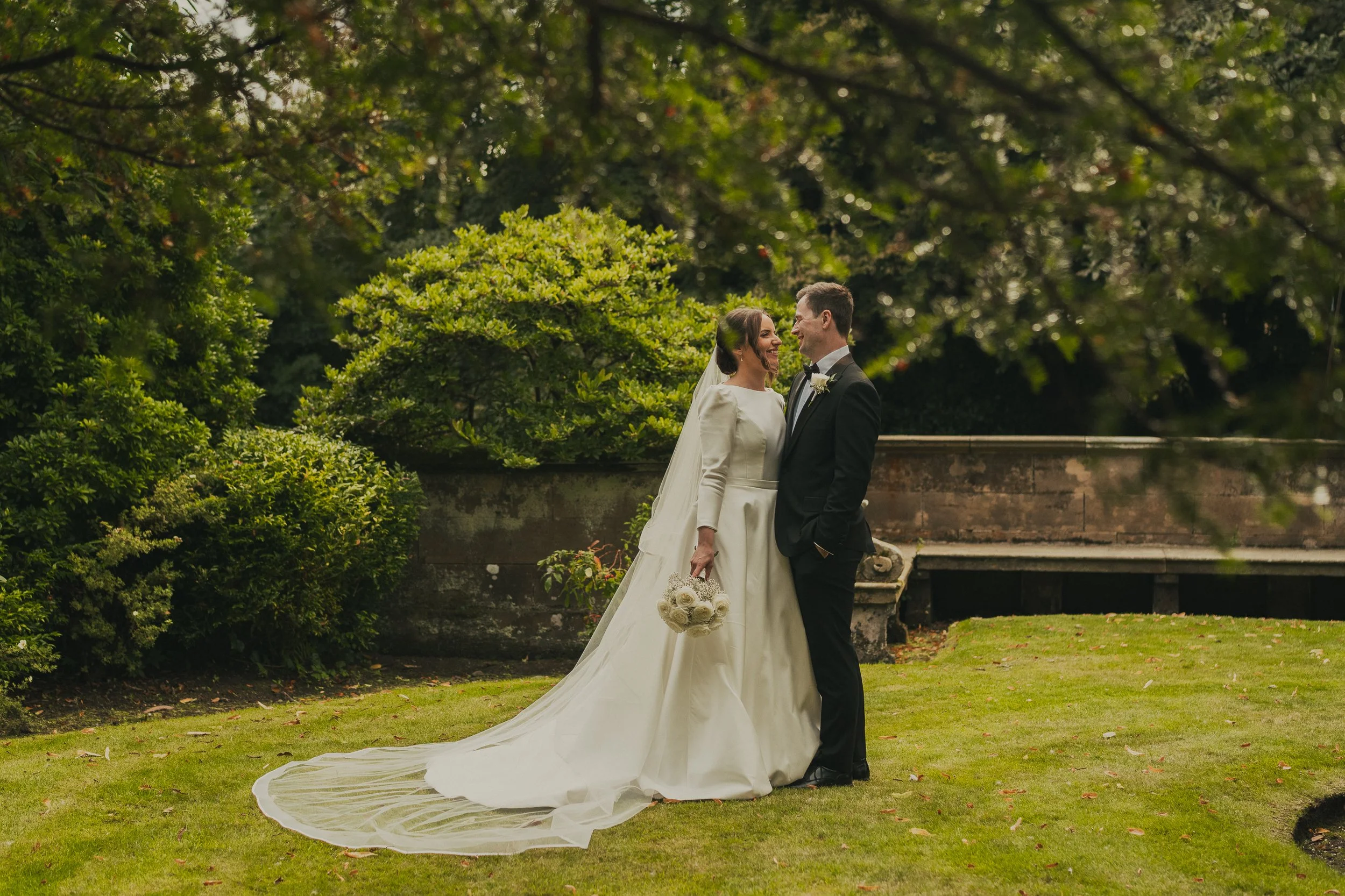 alyssa-ian-balbirnie-house-wedding-couple-gardens-portrait.jpg