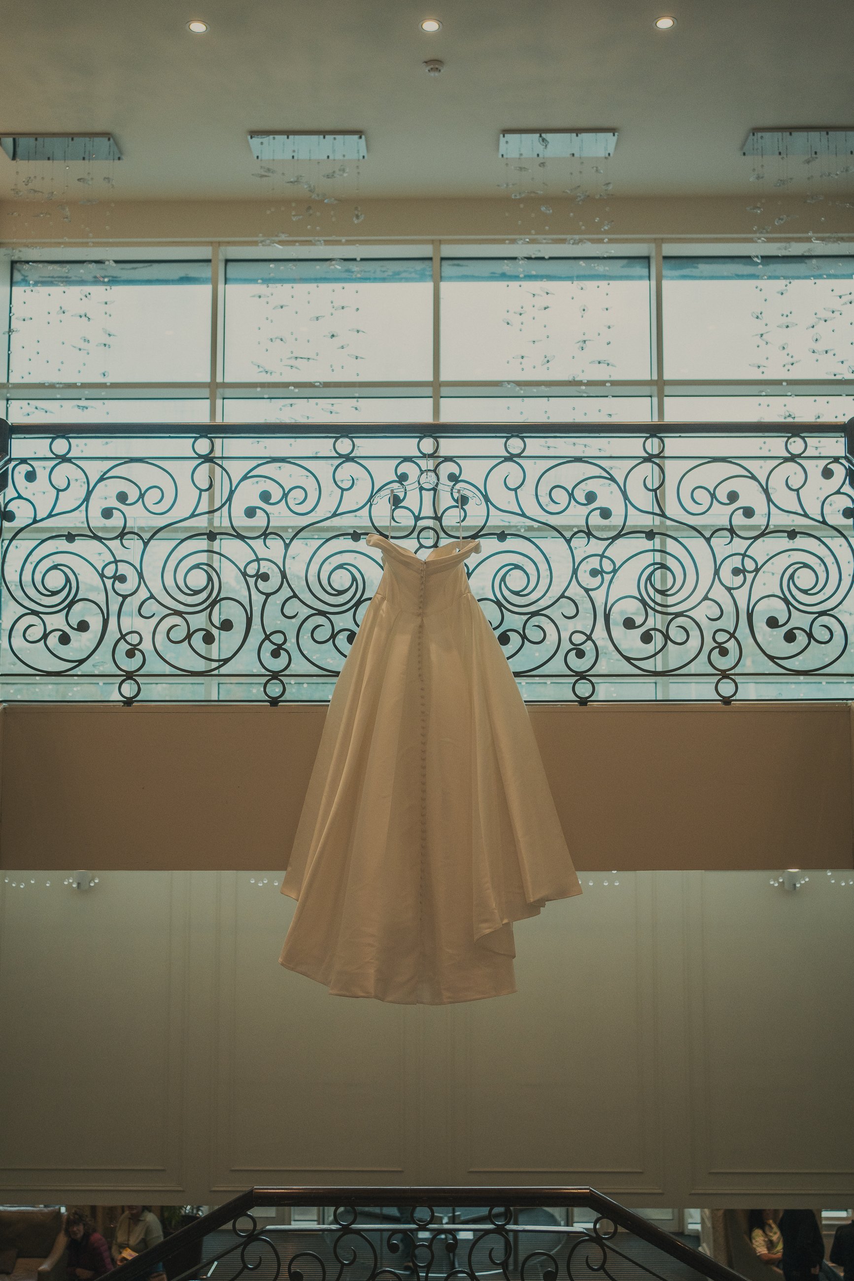 gill-seamill-hydro-wedding-dress-ayrshire.jpg