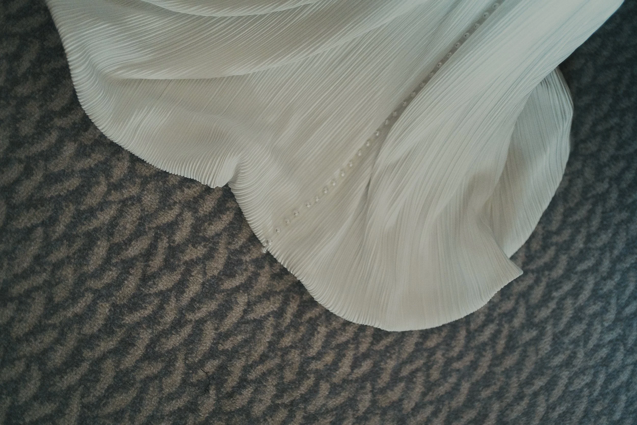robyn-falside-mill-wedding-dress-hem-detail.jpg