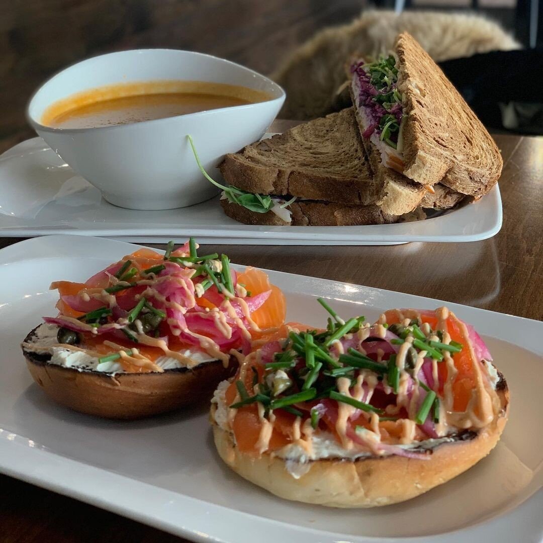 Nothing better on a cold winter day than lox bagels with a warm hearty soup. We make your meals fresh and locally in the @buka.maranga kitchen.⠀⠀⠀⠀⠀⠀⠀⠀⠀
⠀⠀⠀⠀⠀⠀⠀⠀⠀
Feeling hungry? Our menu is made to satisfy every craving in a healthy way! Order deliv