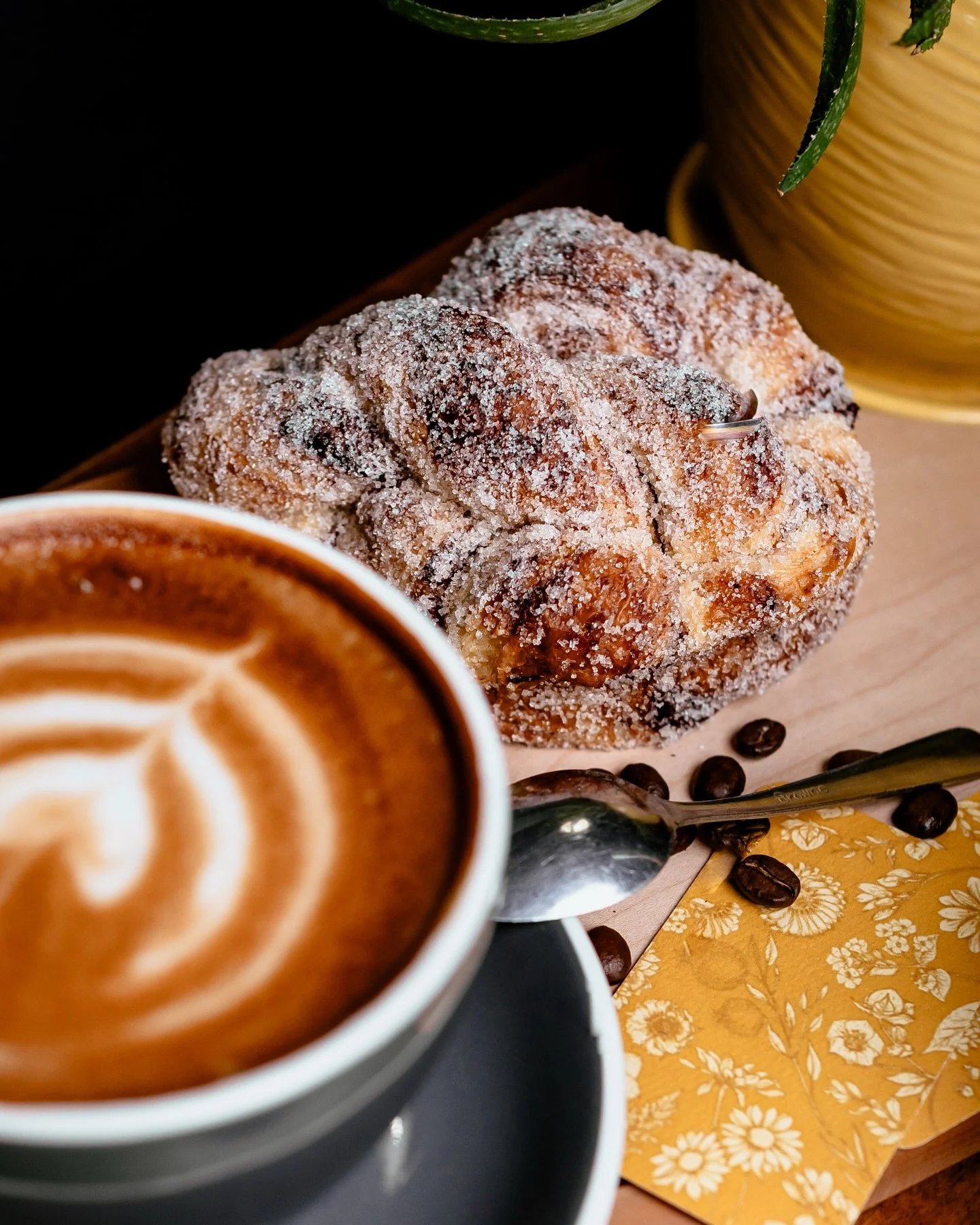 New year, same deliciousness ☕🥐

Because great coffee and fresh pastries never go out of style ✨

Swing by today and start the year on a tasty note 🐝 💕