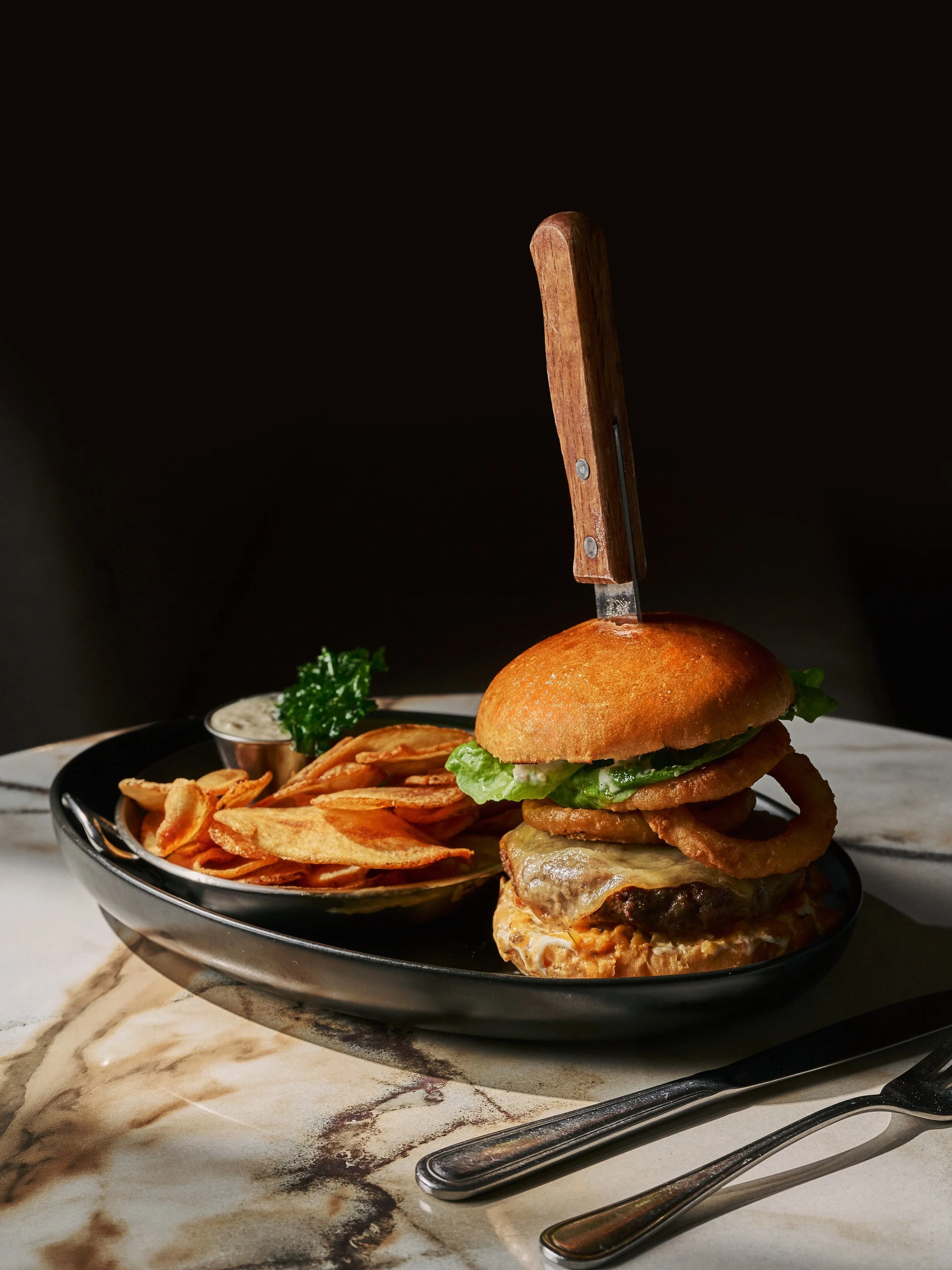 Some burgers are a mood. This ones an emotion 🥺🤤

Come meet your newest obsession tonight 😍

Drop by, grab a bite, and tell us if you can finish the whole thing 🐝👀

📍Buka Maranga 

#FoodieTO  #BurgerGoals #Foodstagram #EatLocalMississauga