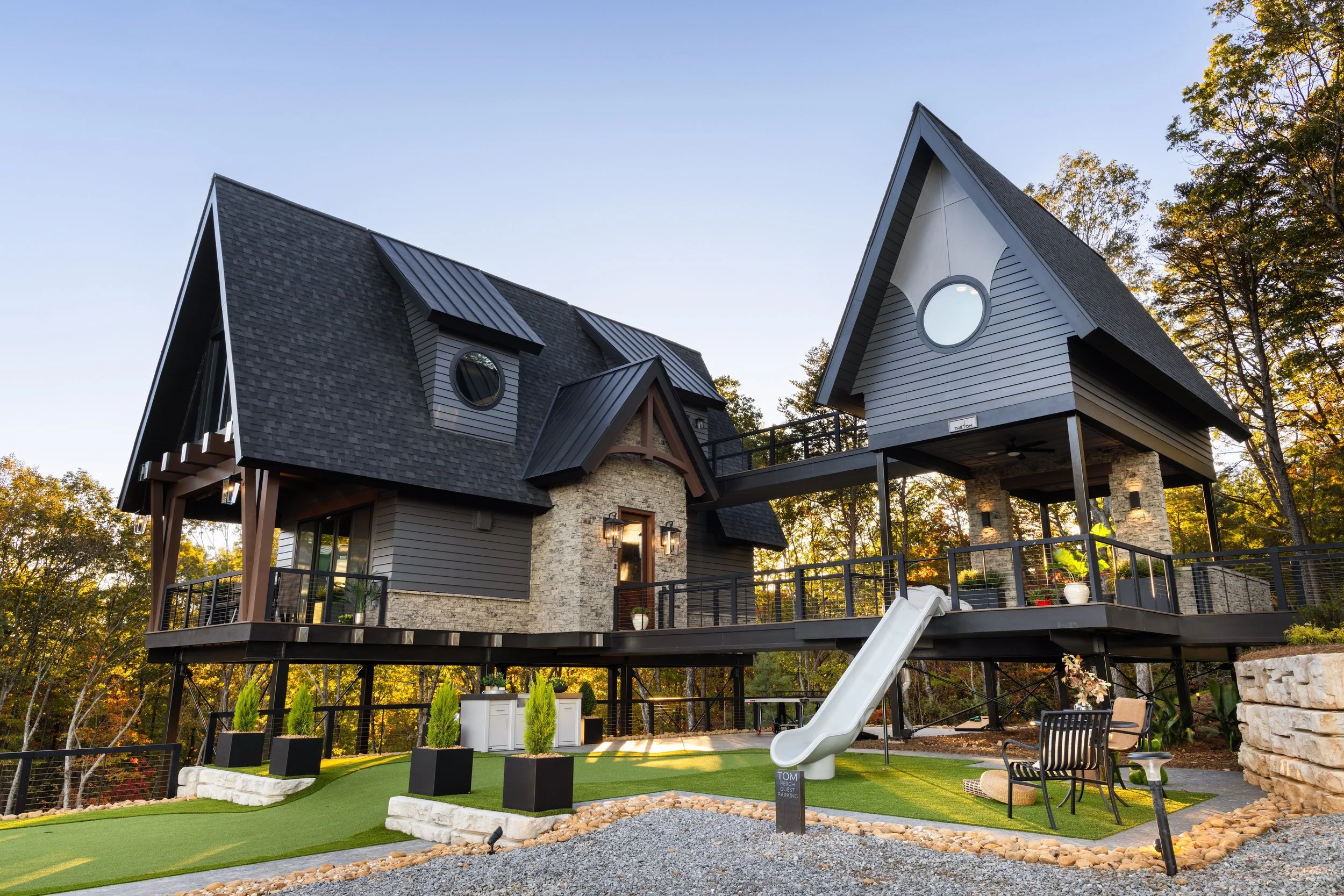 TrimJoist Pinhoti Peak The Lodge Chip Wade HGTV 3.jpg