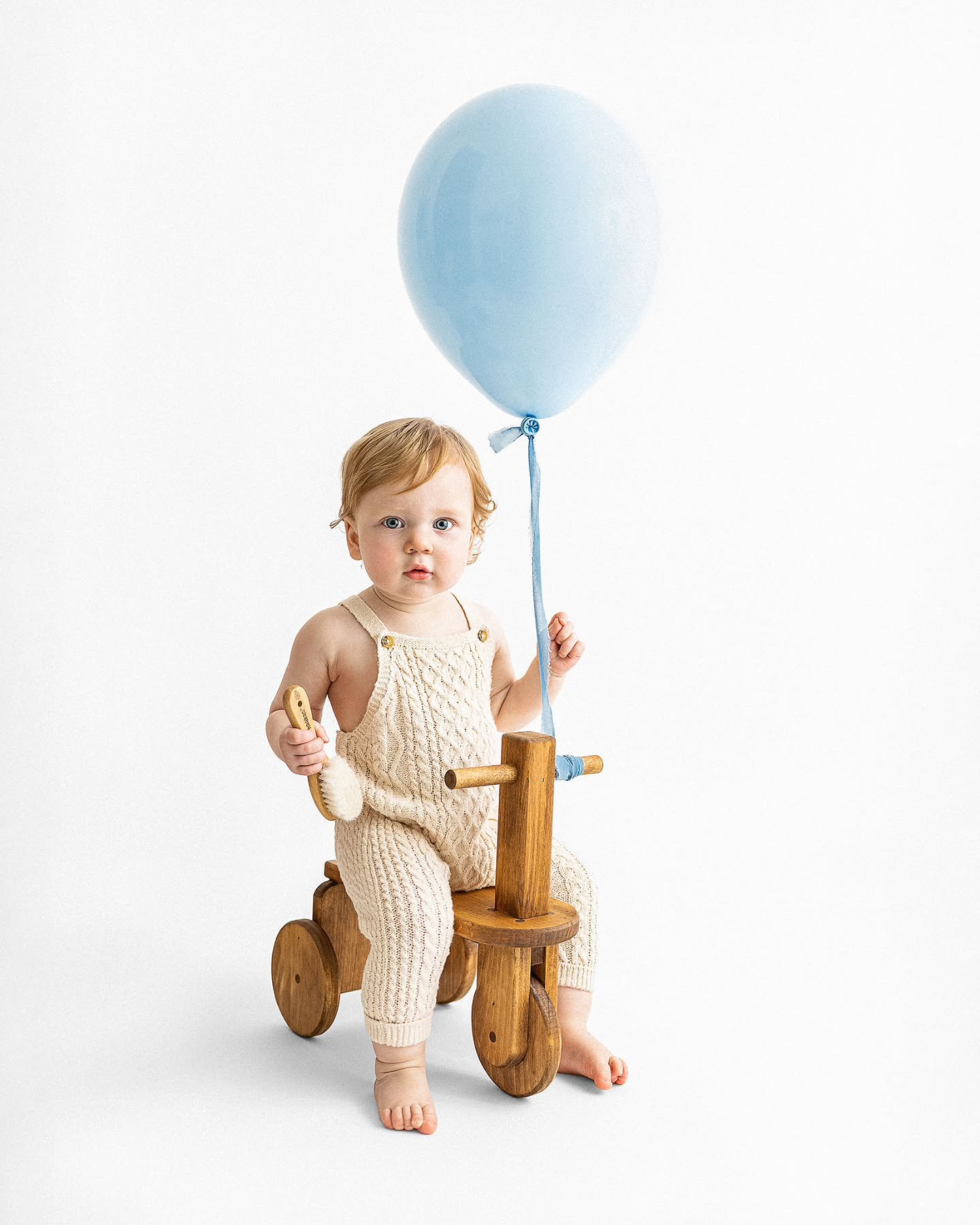 Choosing his gallery was such a fun challenge, there are so many great ones! 😍

If you're interested in reserving a Cake Smash session, simply click the link in my bio or email me at hello@karendanielphotography.com. I can&rsquo;t wait to meet you!