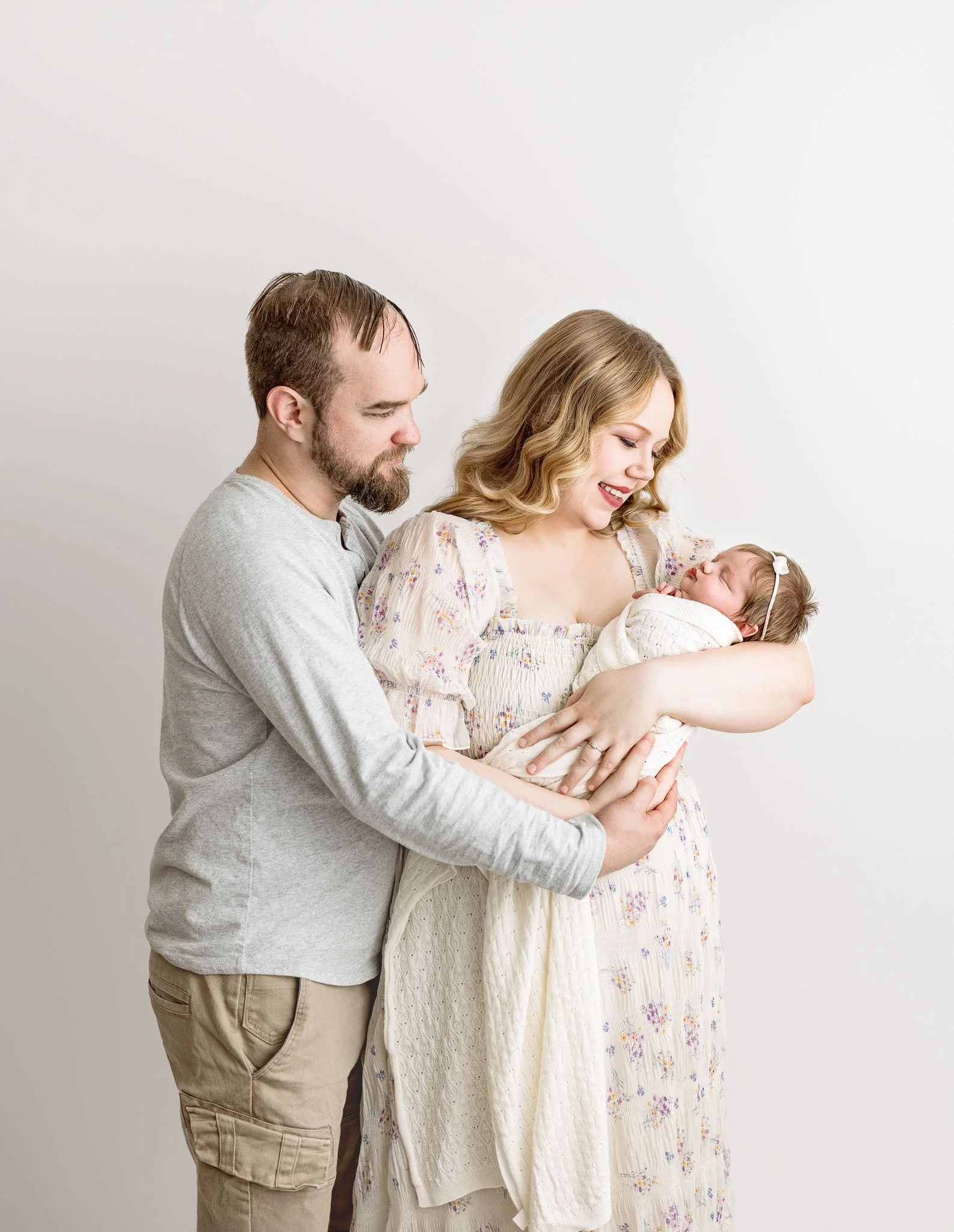 newborn-session-portrait-with-parents.jpg