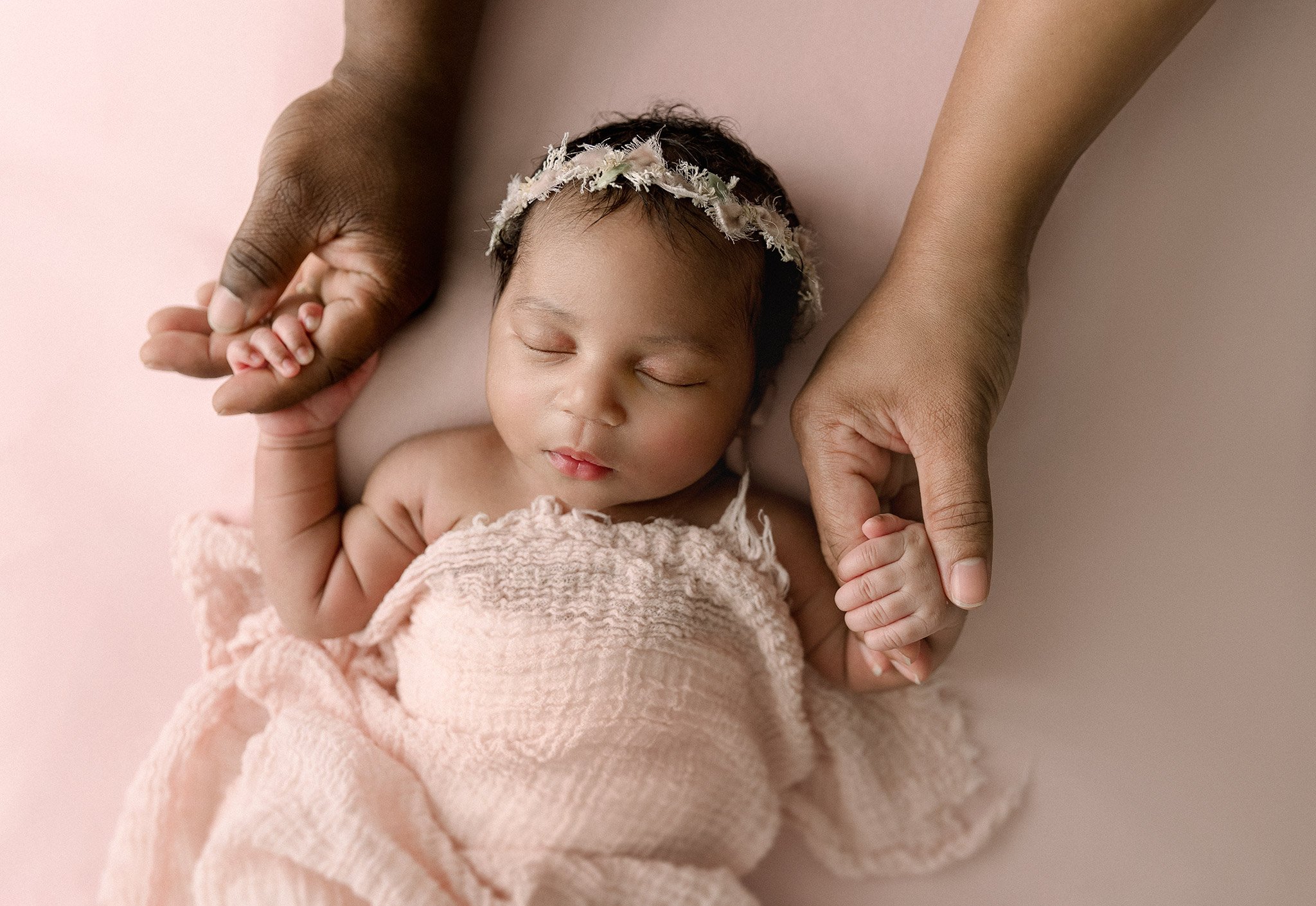 Best-Houston-newborn-photographer-near-me.jpg