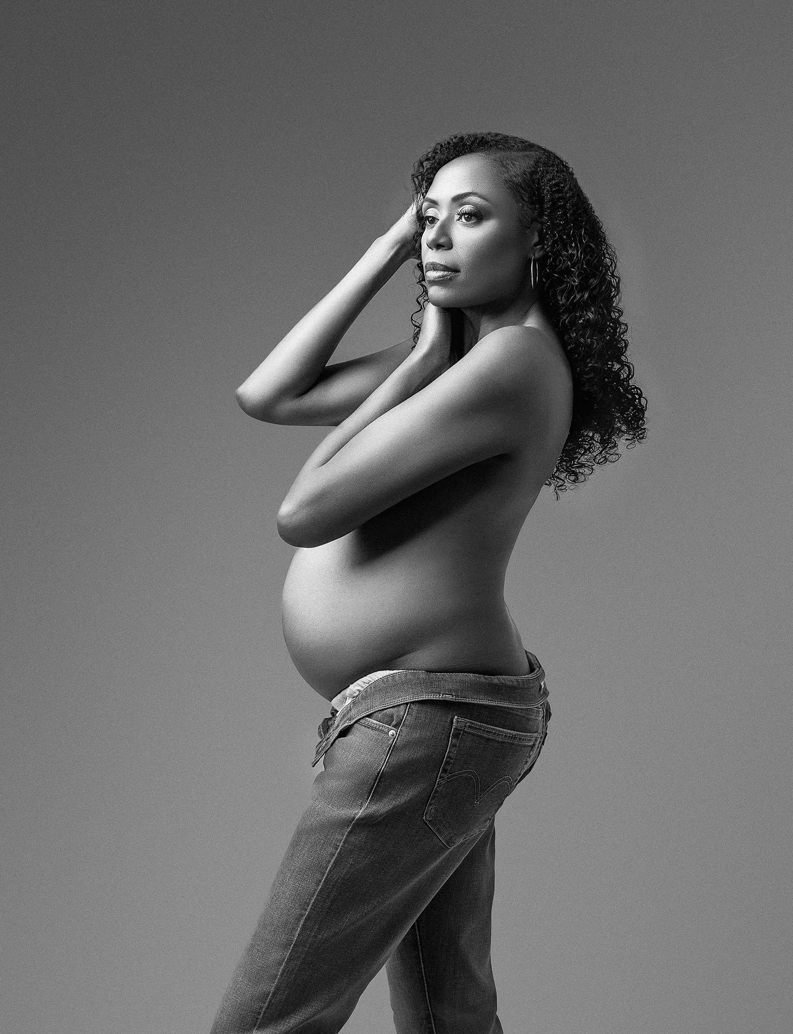 maternity-session-classic-jeans.jpg