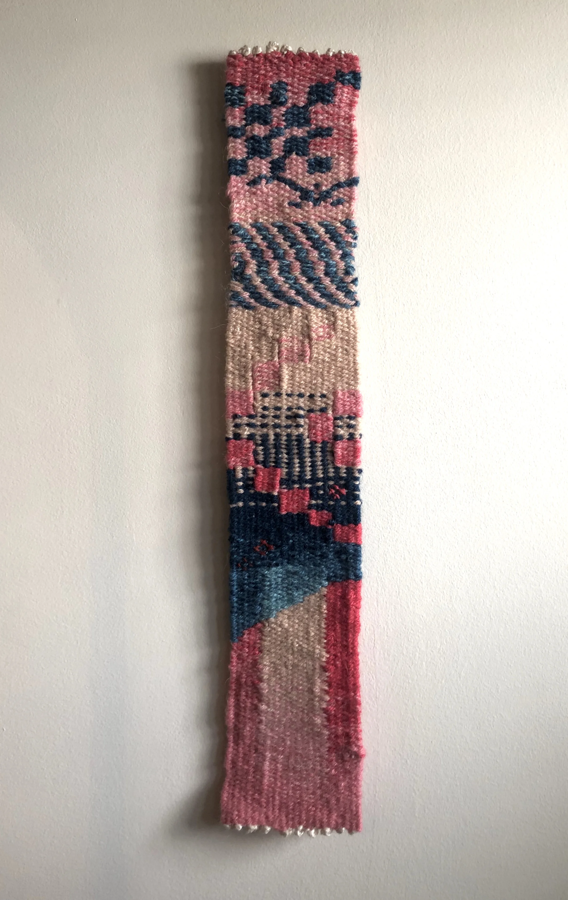 Overshot Sample I, 2018. Linen and wool. 3 1/2” x 21”.