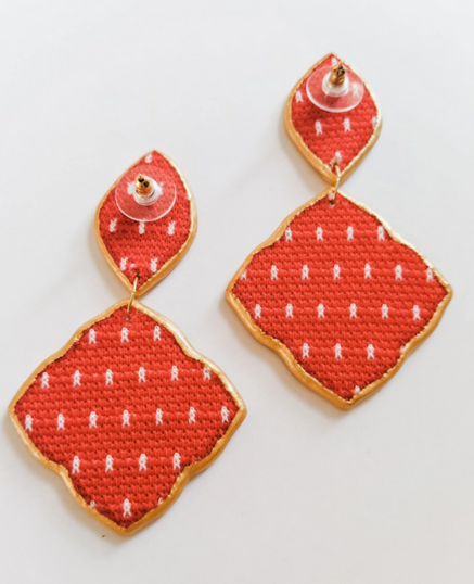 Screenshot 2026-01-18 at 11-48-32 Anna Statement Earring - Faire.png