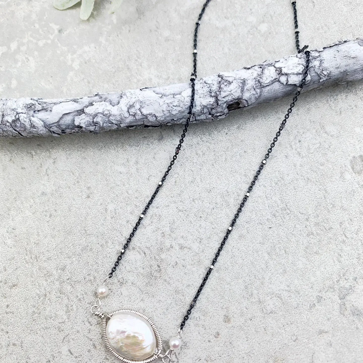 Pearl Erica Necklace