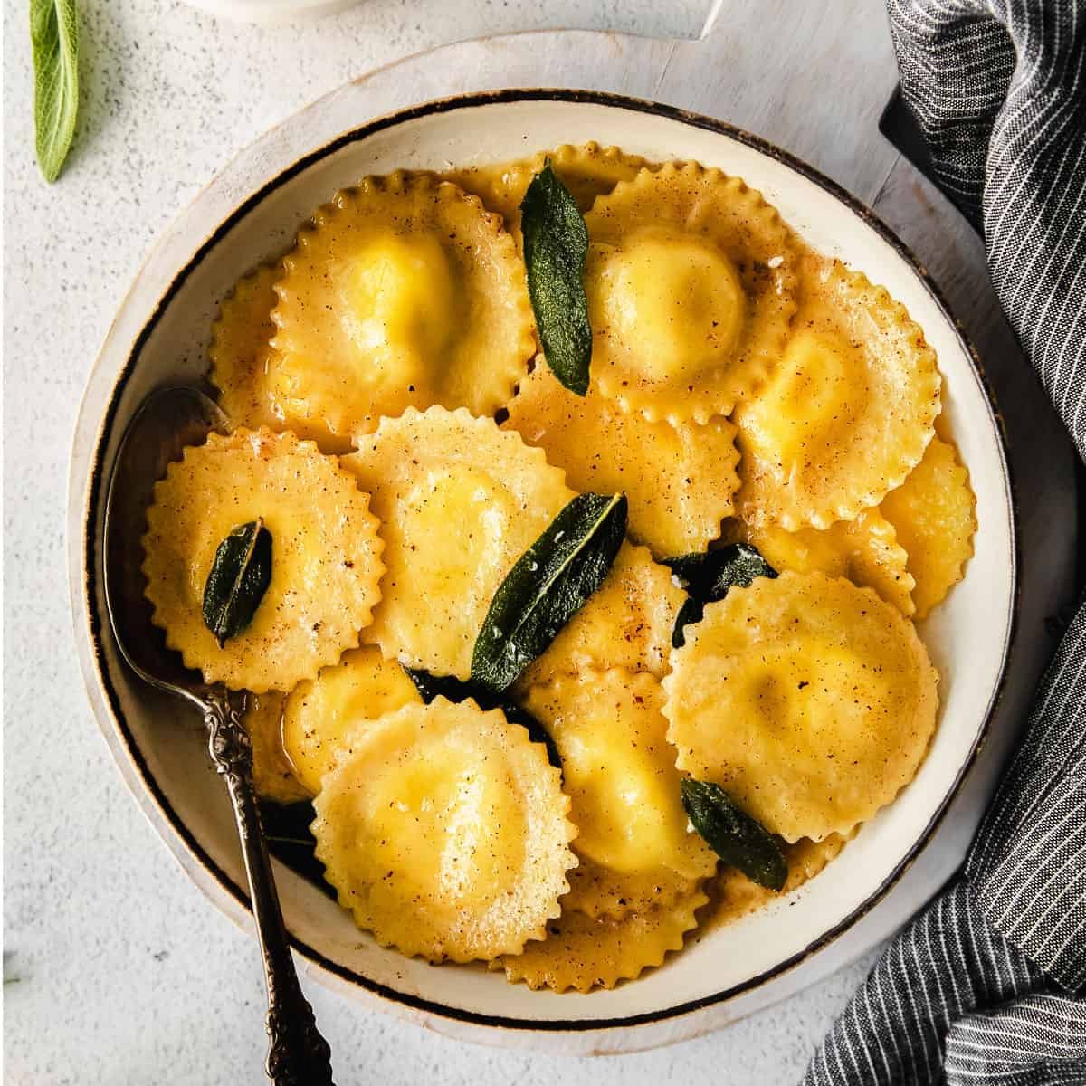 UNDER THE TUSCAN MOON: AN INTIMATE ITALIAN DINNER
