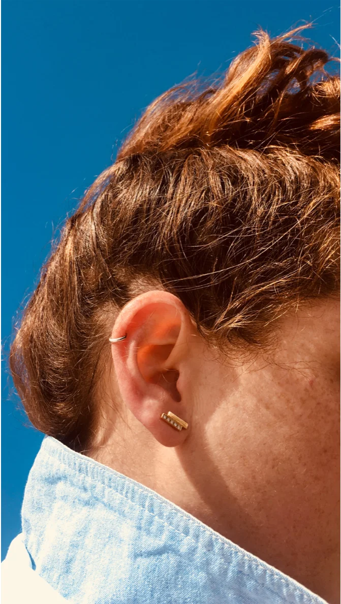 Single Mini stud Earring