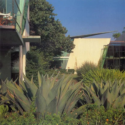 image05.jpg