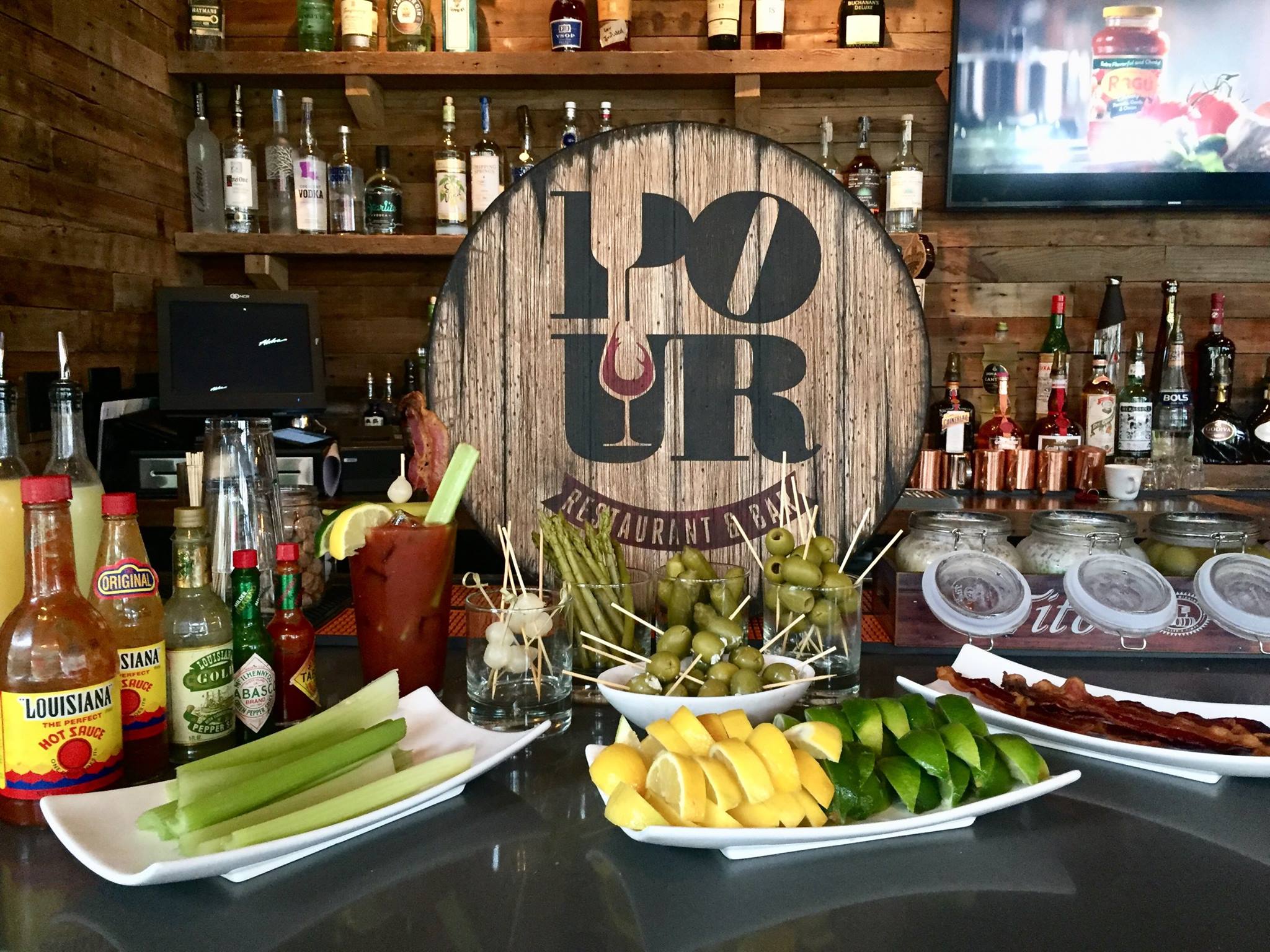Pour Restaurant & Bar