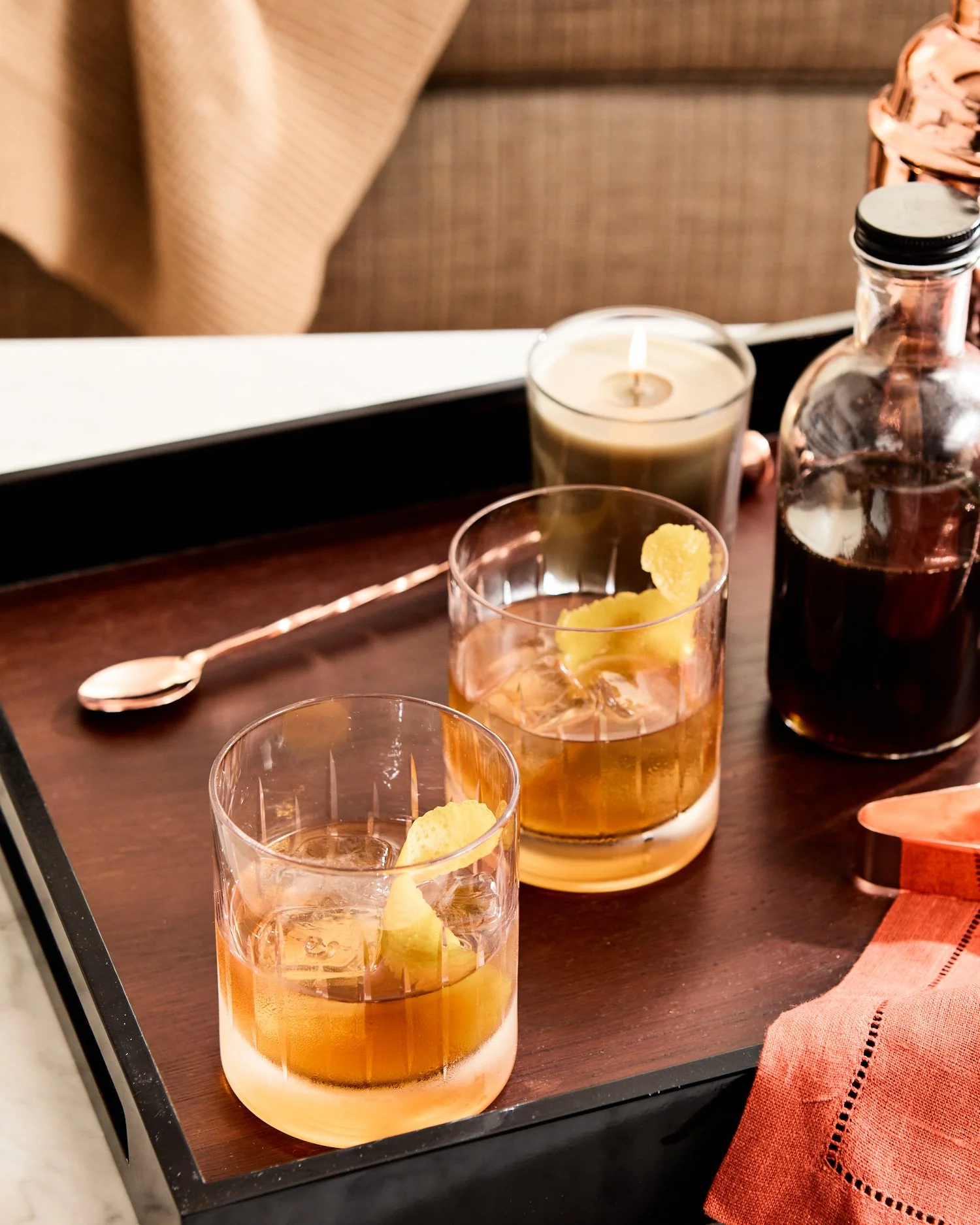 Evi-Abeler-Photography_Angostura_Bitters-Table-Old-Fashioned-015.jpg