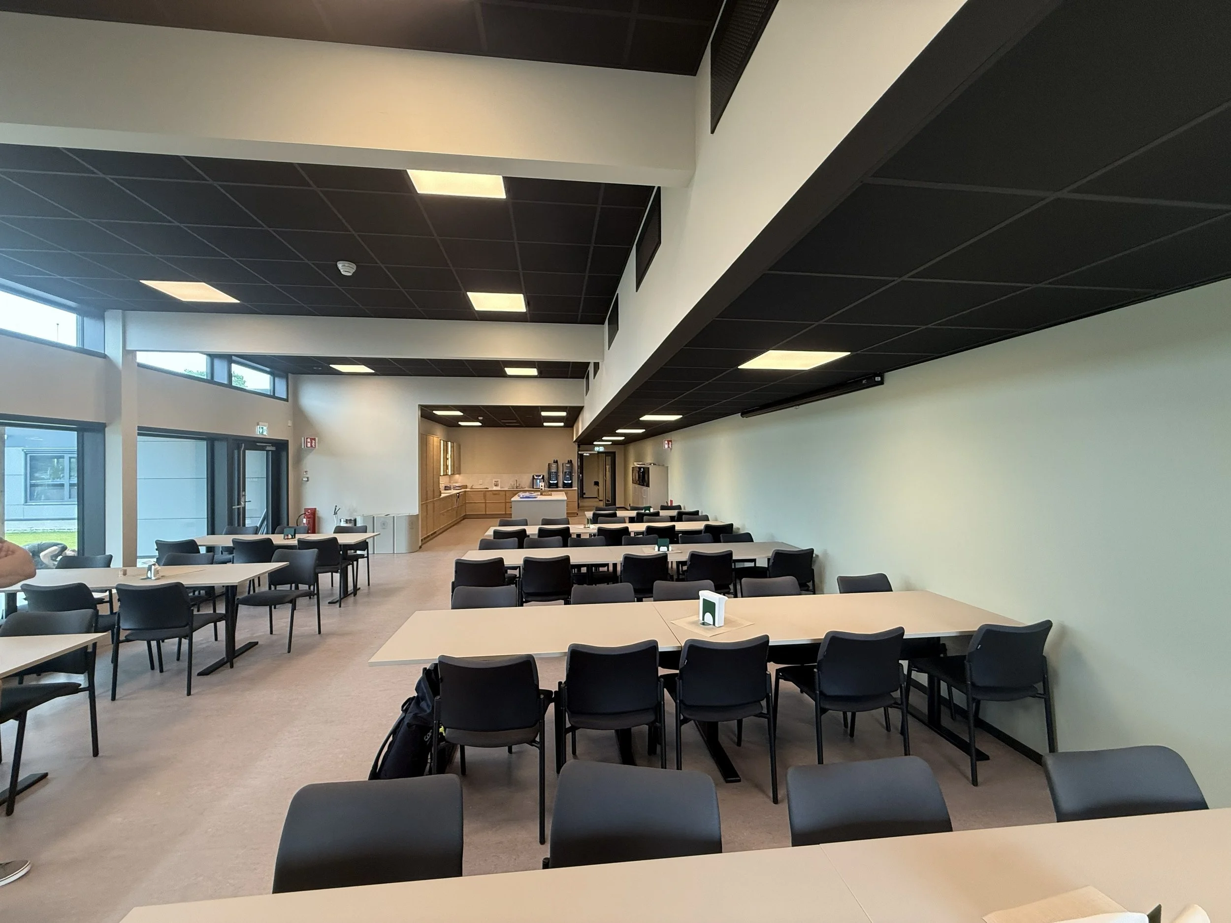 Interiør kantine 02.jpg