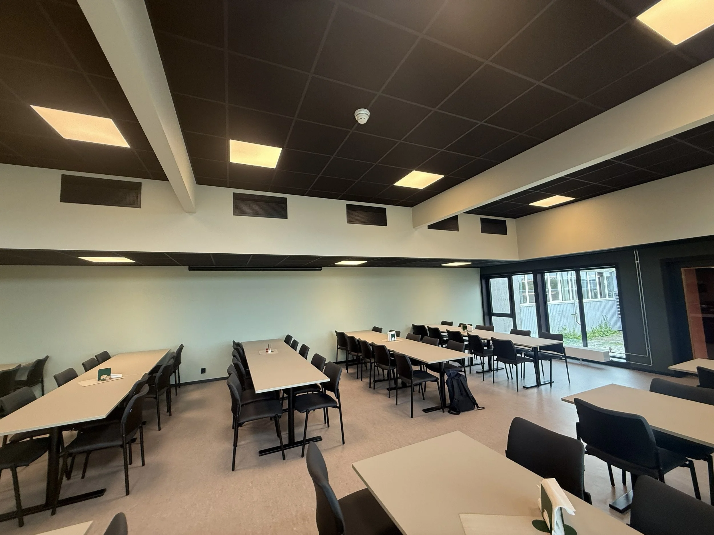 Interiør kantine 03.jpg