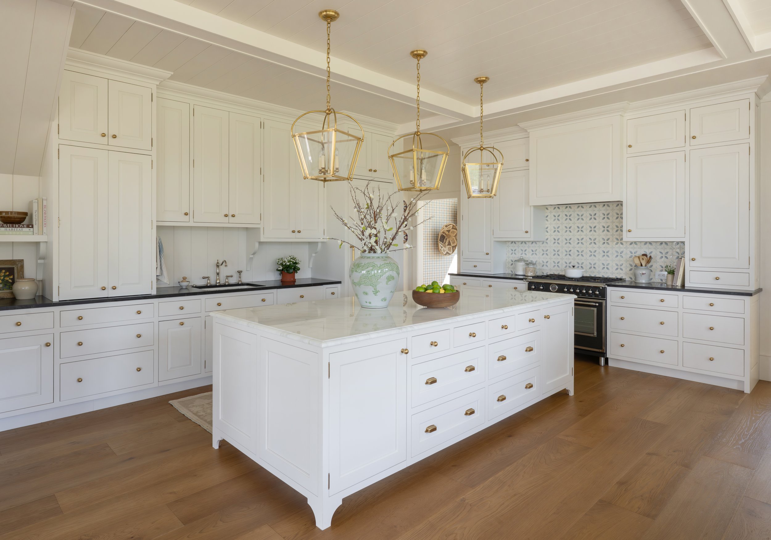 4 Tabby kitchen.JPG