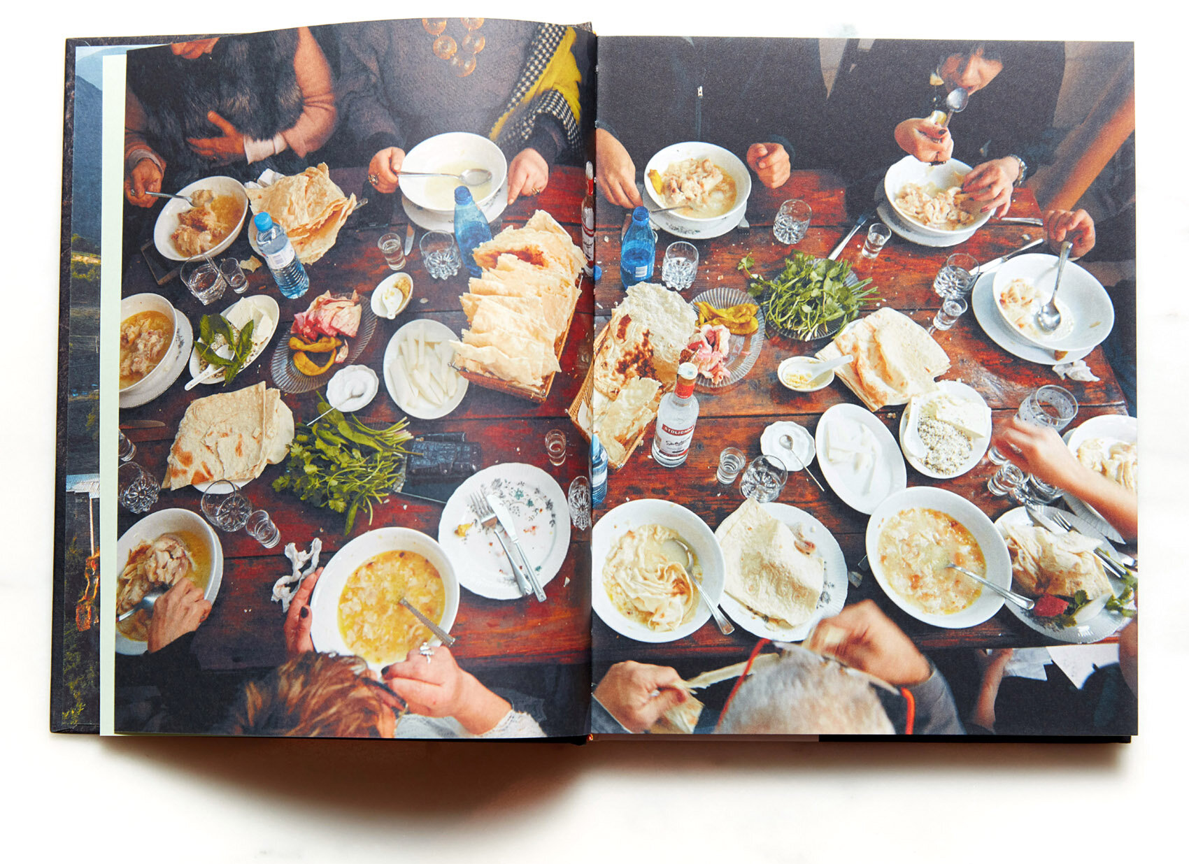 LAVASH_BOOK_PHYSICAL03.jpg